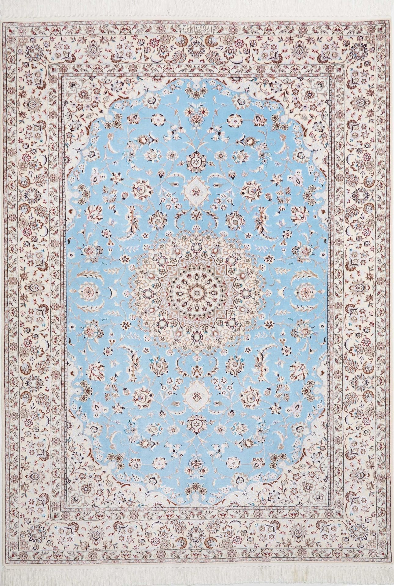 Wool Nain Persian Rug 163 × 222 cm, hand-knotted