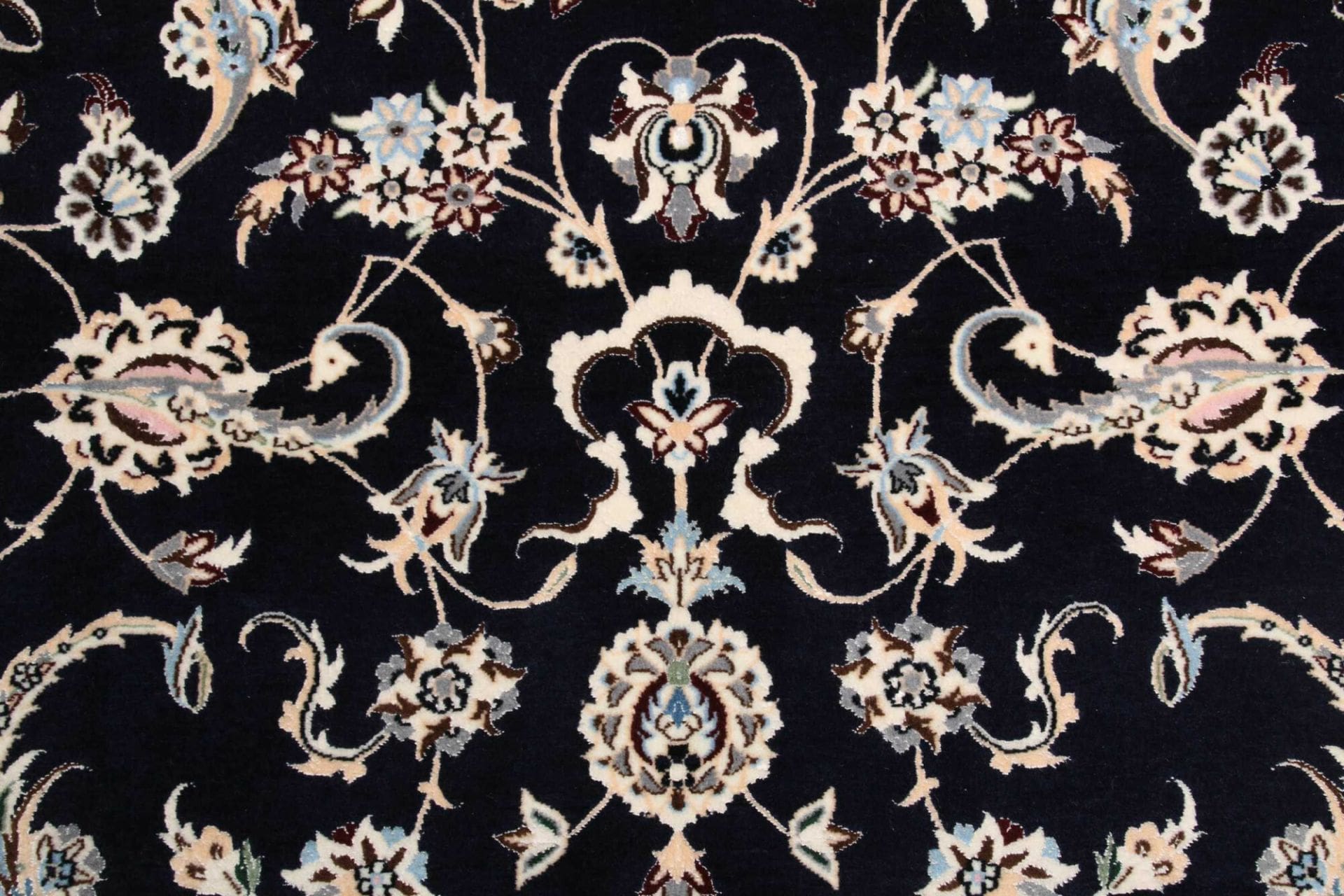 Wool Nain Persian Rug 162 × 247 cm, hand-knotted - Image 7