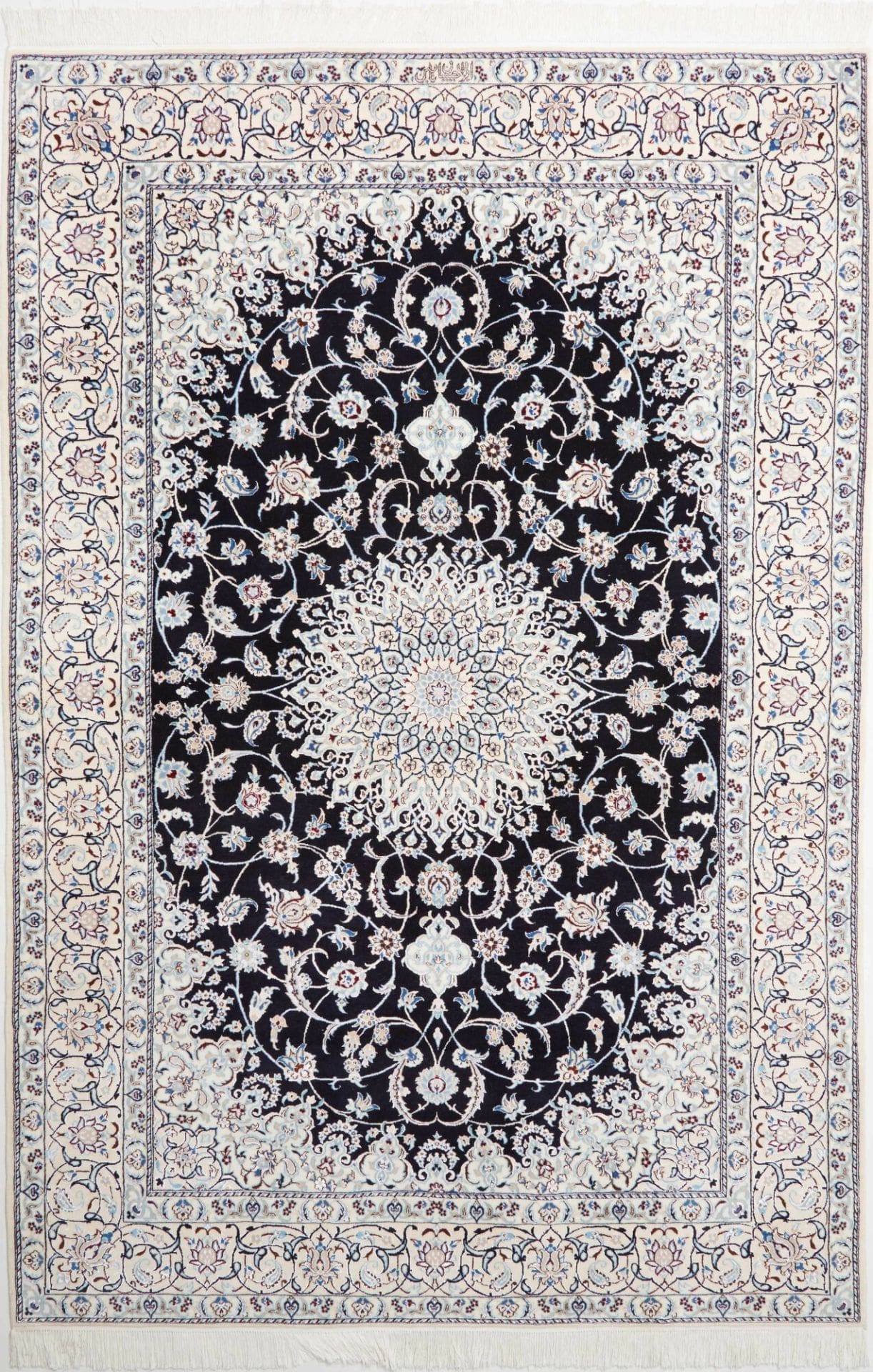 Nain Persian Rug 156 × 225 cm in Wool, hand-knotted
