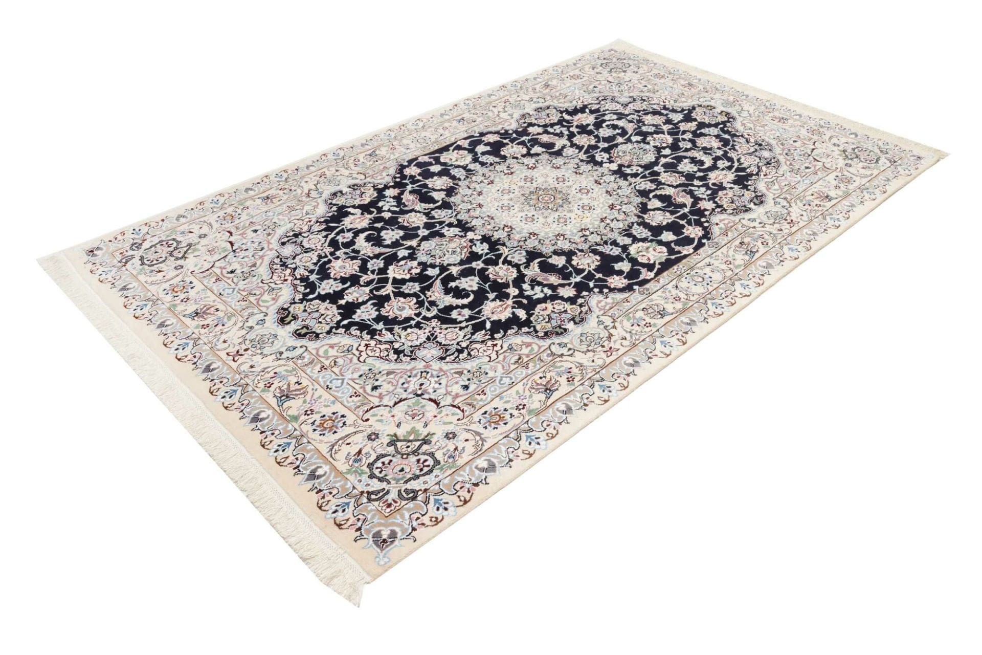Alternative view of Nain Persian Rug 149 × 246 cm in Wool, hand-knotted