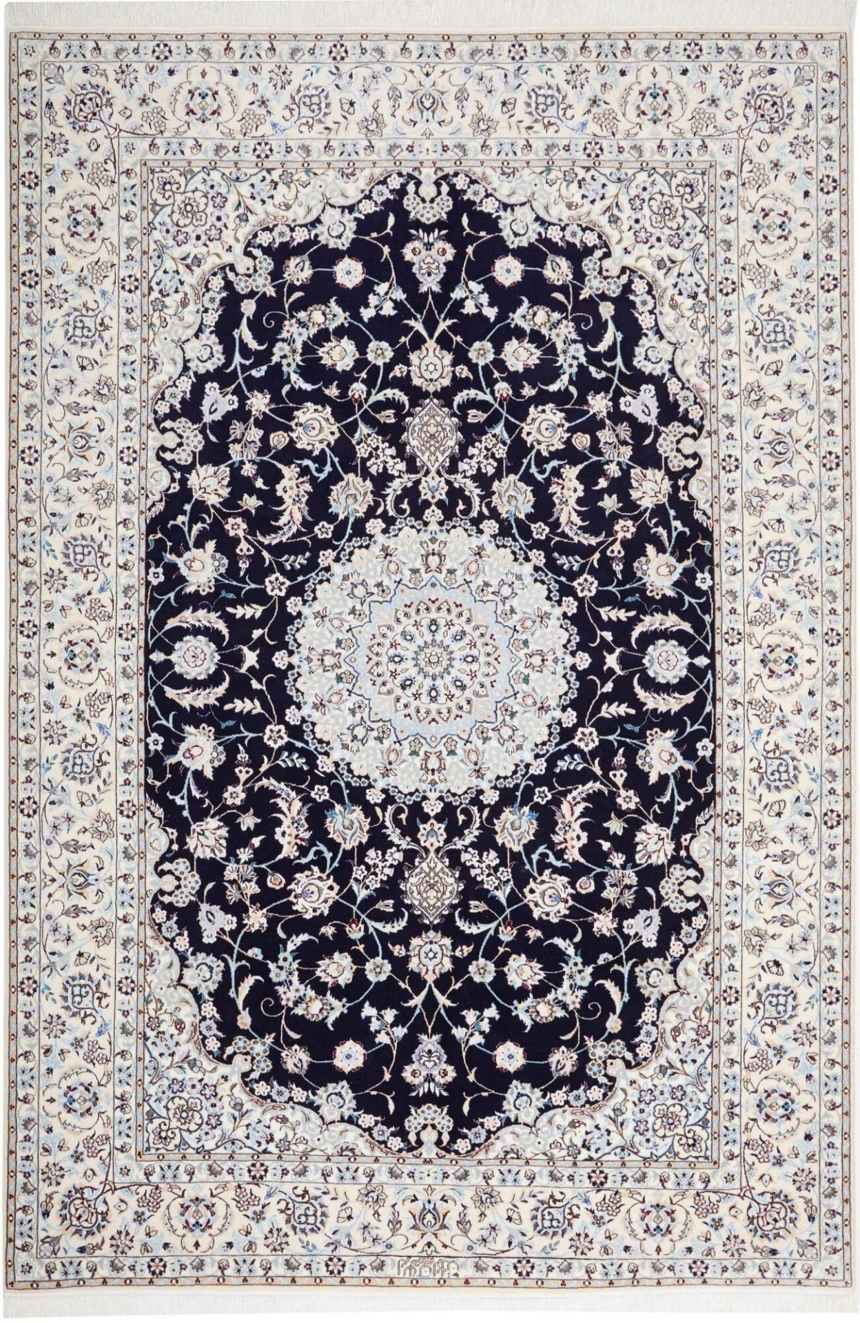 Wool Nain Persian Rug 171 × 249 cm, hand-knotted