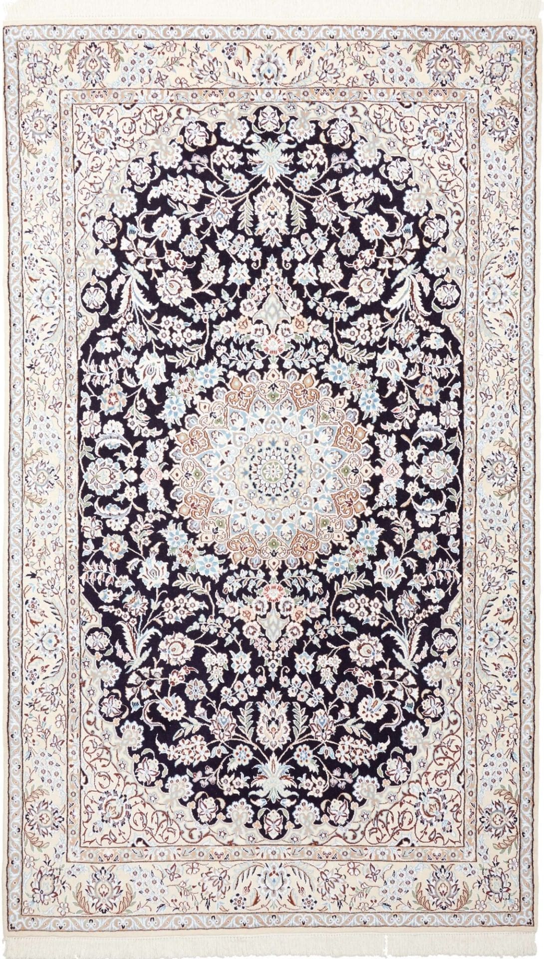 Wool Nain Persian Rug 146 × 247 cm, hand-knotted