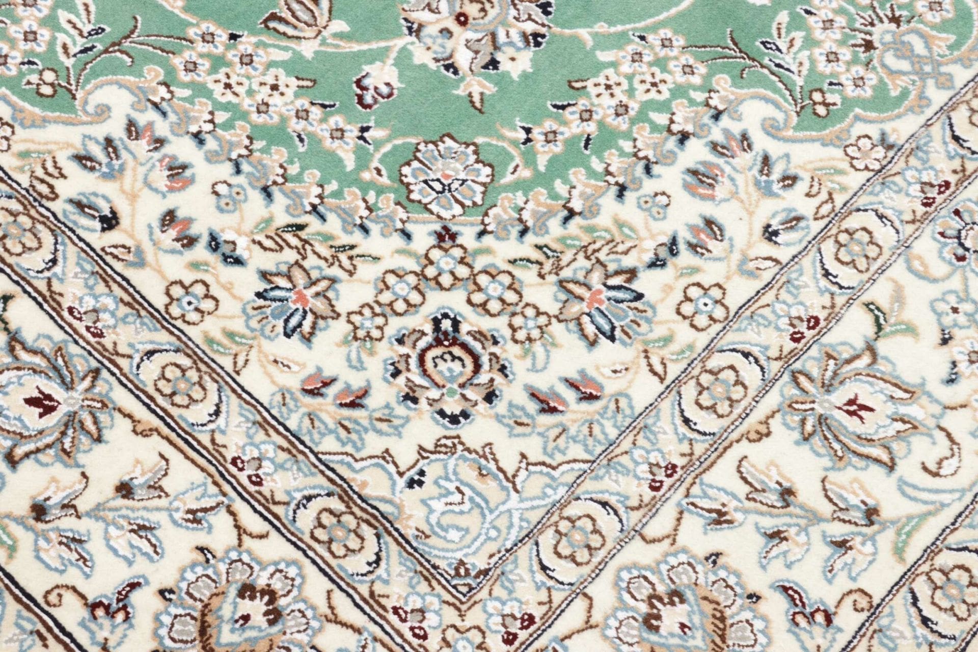 Hand-Knotted Nain Persian Rug, 158 × 247 cm, Wool - Image 6