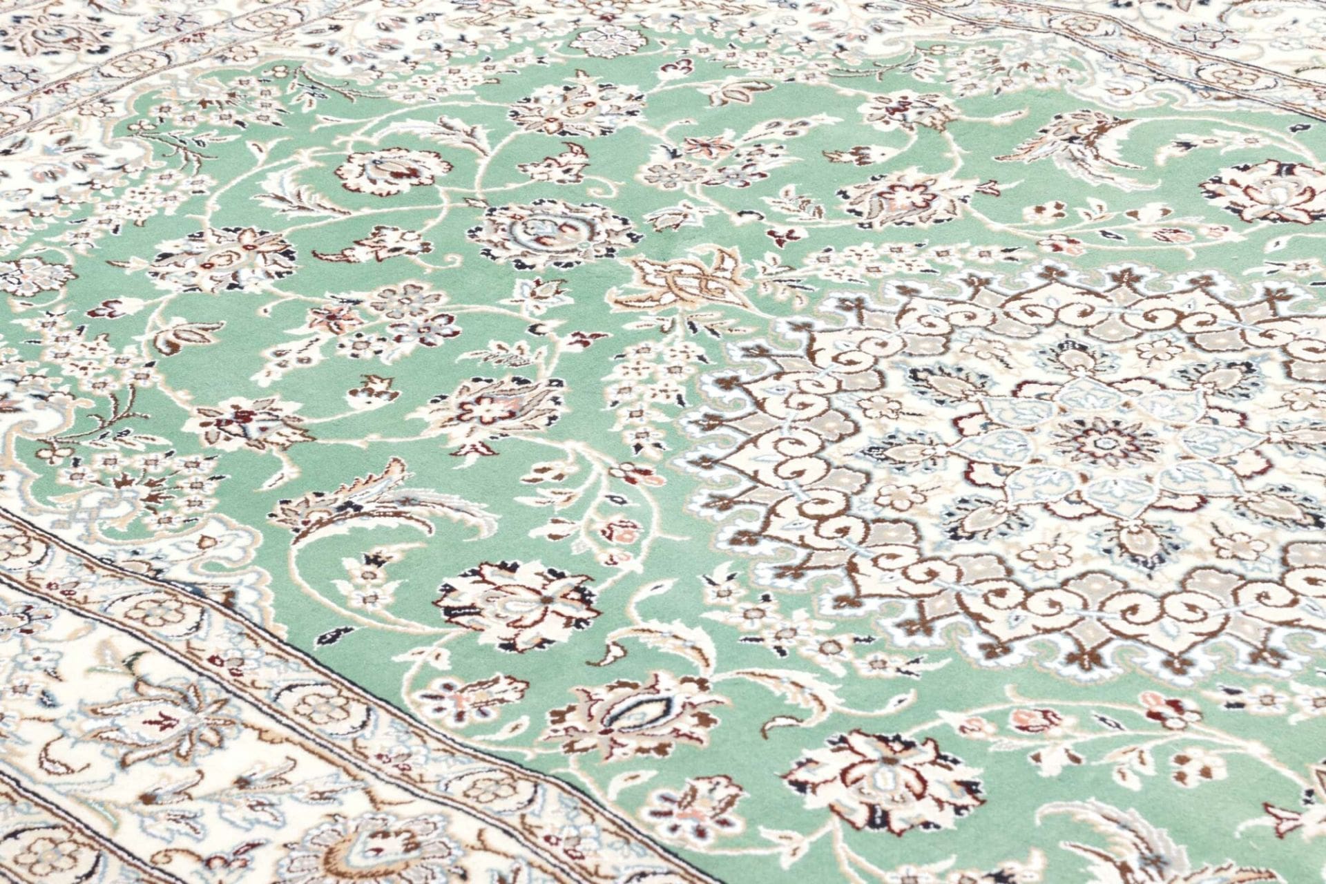 Hand-Knotted Nain Persian Rug, 158 × 247 cm, Wool - Image 7