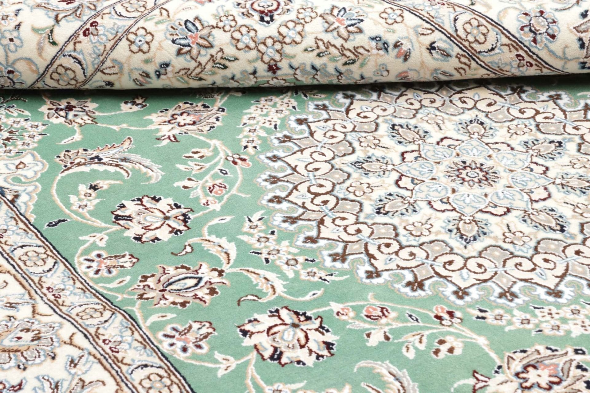 Hand-Knotted Nain Persian Rug, 158 × 247 cm, Wool - Image 10