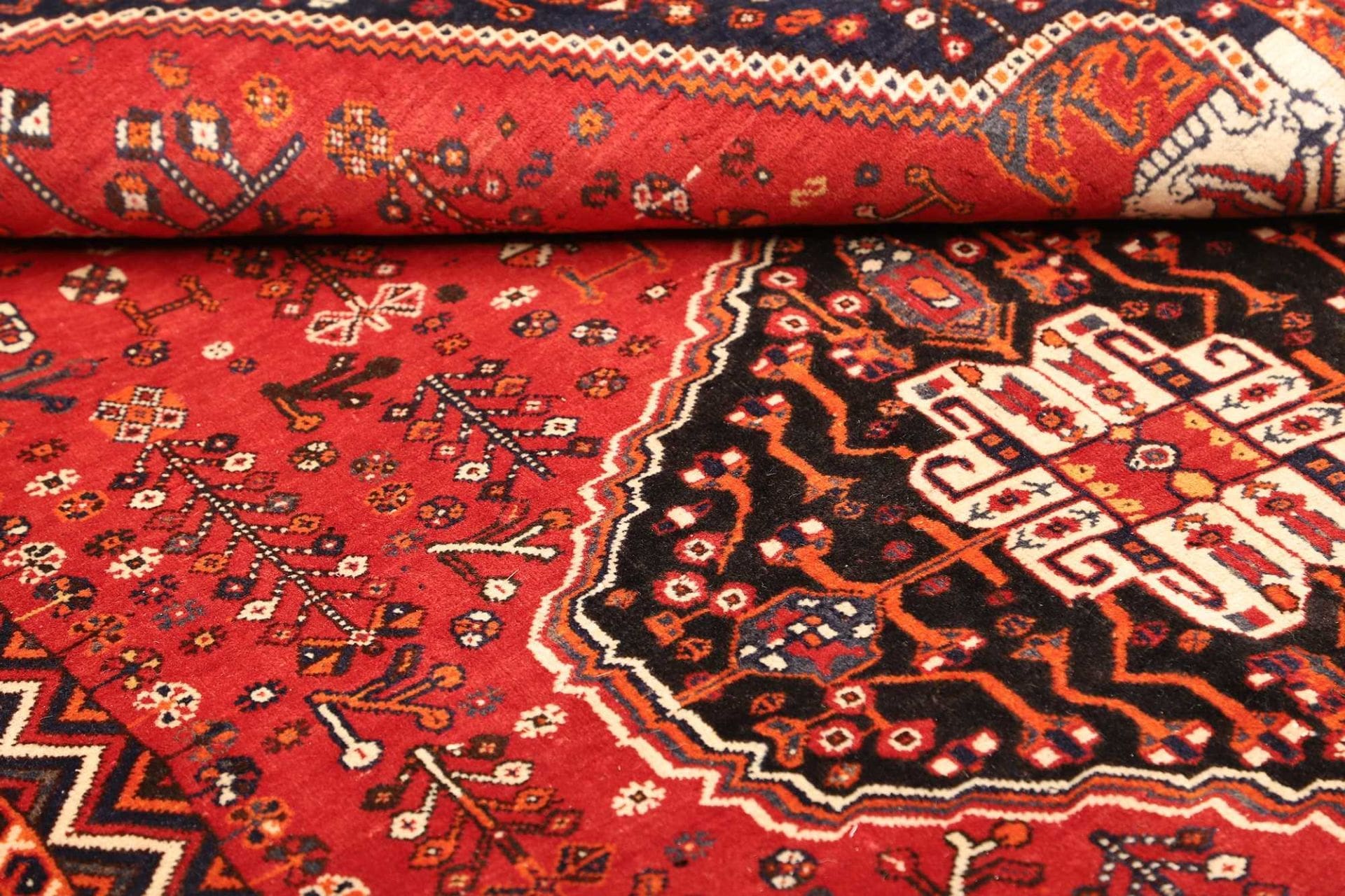 Hand-Knotted Shiraz Persian Rug, 163 × 260 cm, Wool - Image 10