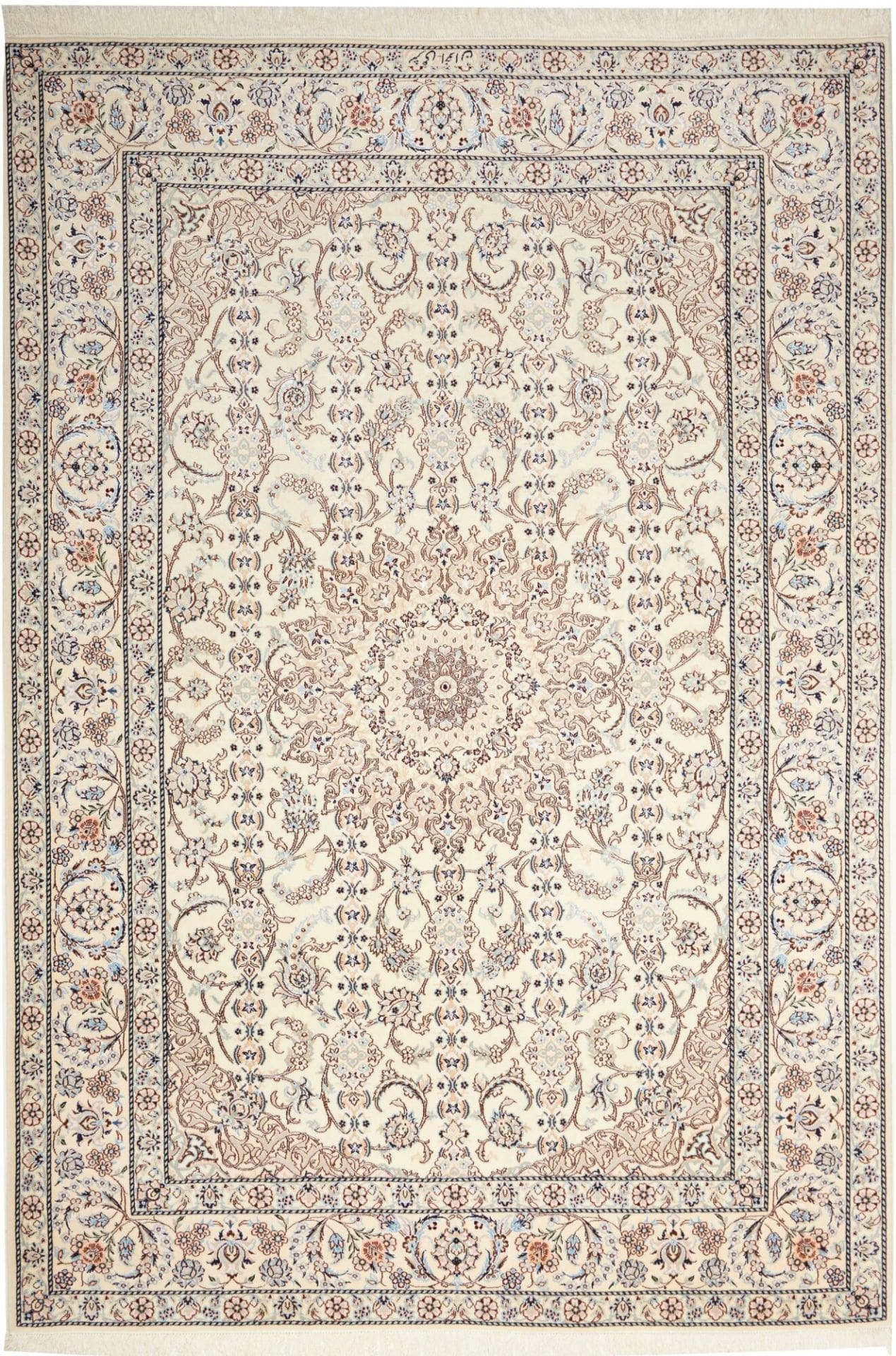 Nain Persian Rug 164 × 237 cm in Wool, hand-knotted