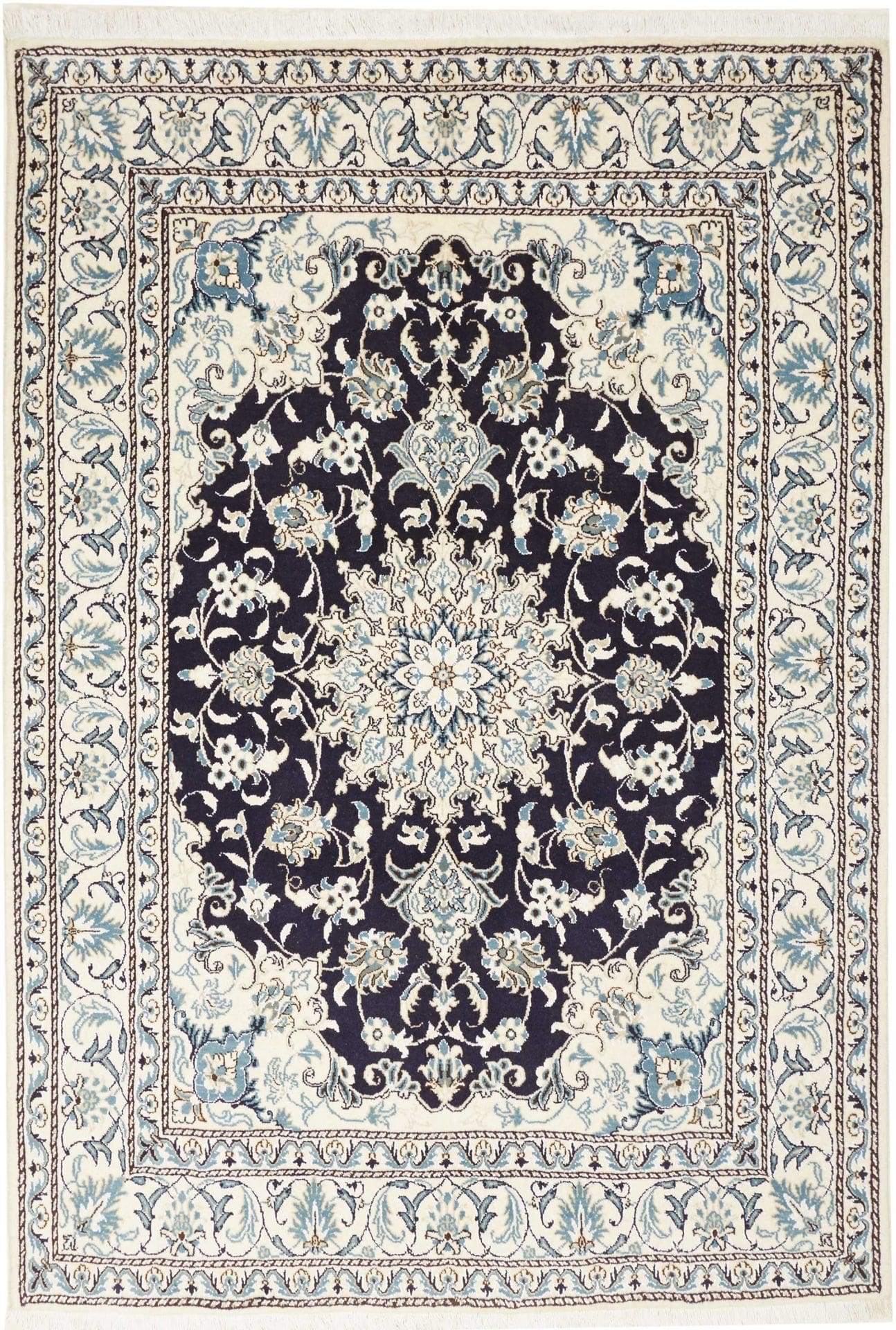 Hand-Knotted Nain Persian Rug, 153 × 215 cm, Wool