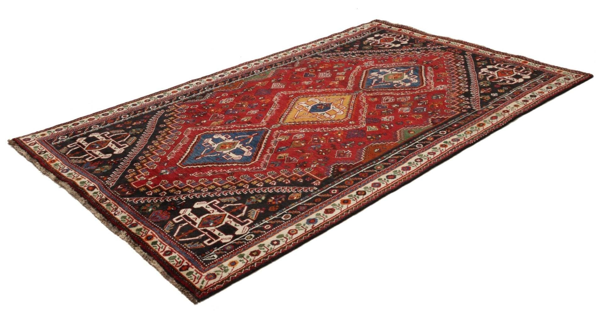 Alternative view of Qashqai Persian Rug 165 × 218 cm in Wool, hand-knotted