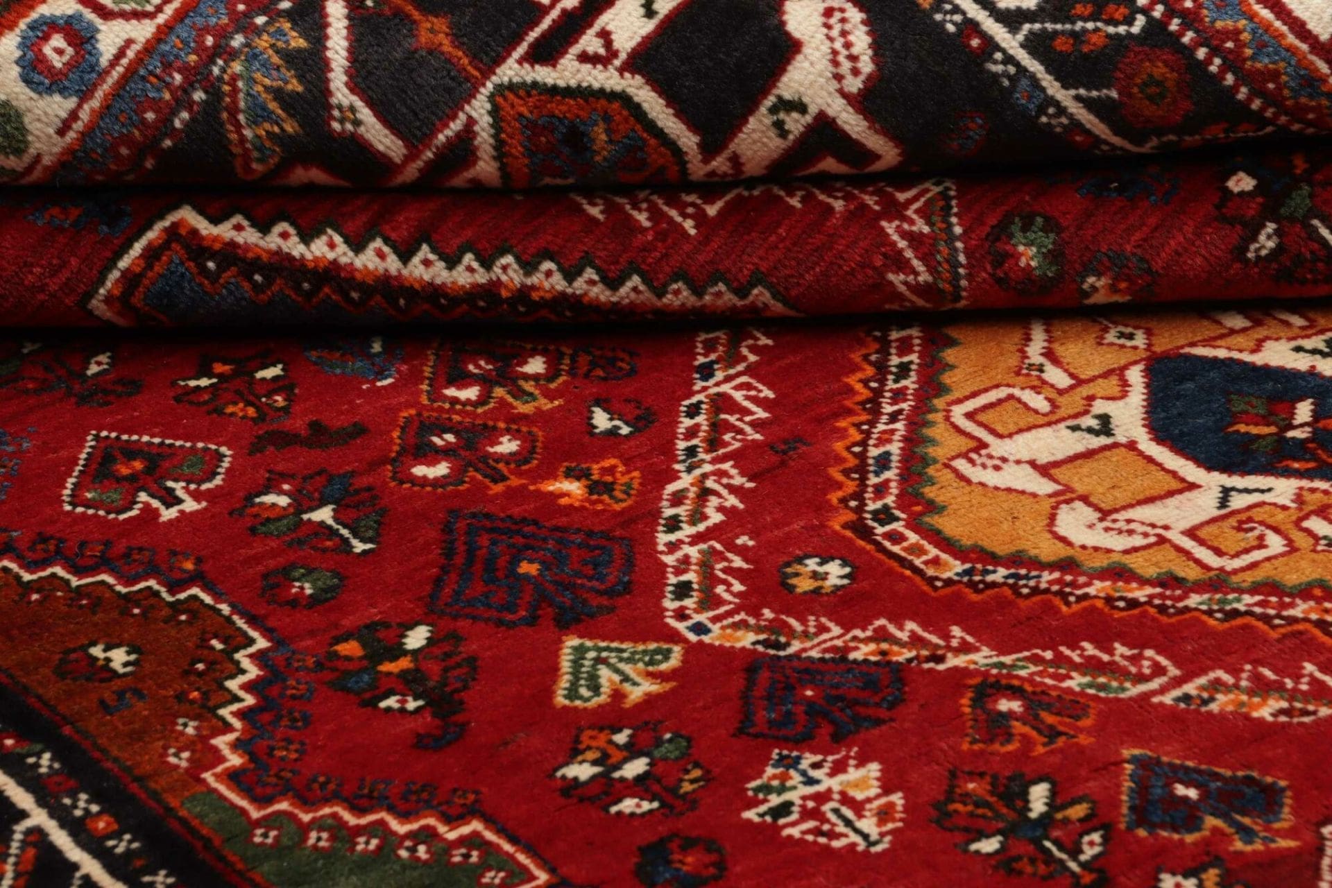 Qashqai Persian Rug 165 × 218 cm in Wool, hand-knotted - Image 10