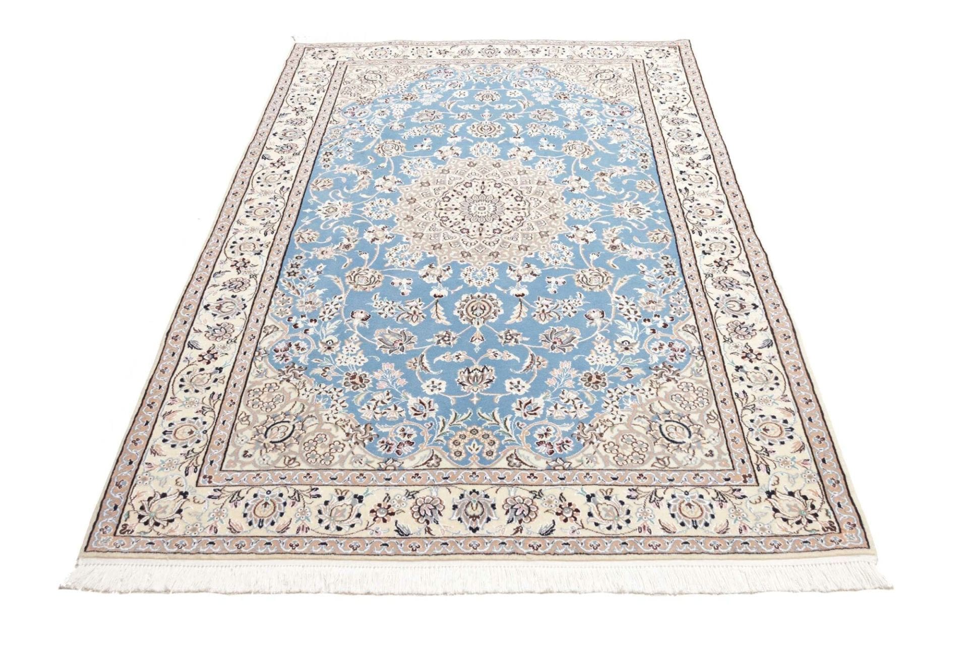 Hand-Knotted Nain Persian Rug, 156 × 233 cm, Wool - Image 4