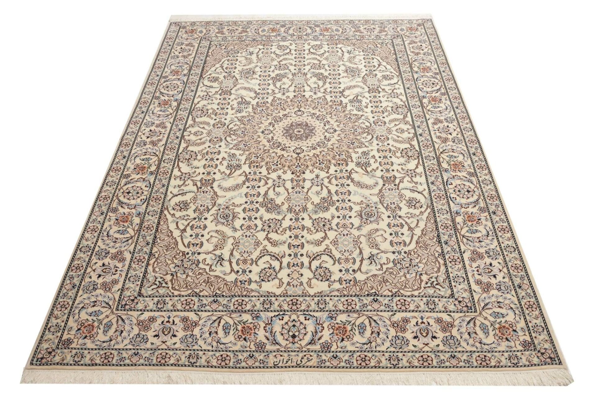 Nain Persian Rug 164 × 237 cm in Wool, hand-knotted - Image 4
