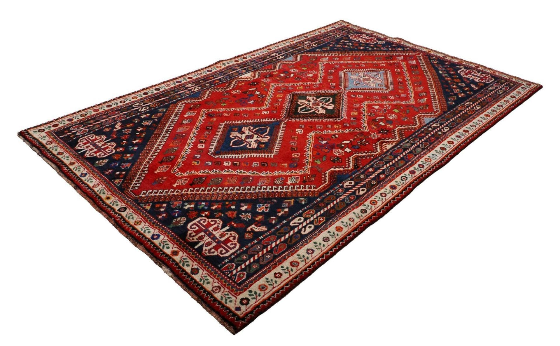 Alternative view of Shiraz Persian Rug 173 × 262 cm in Wool, hand-knotted