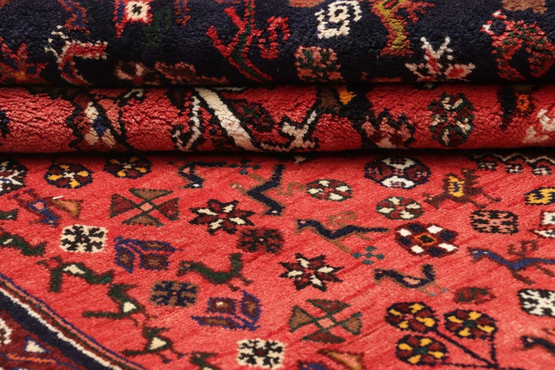 Wool Qashqai Persian Rug 165 × 218 cm, hand-knotted - Image 10