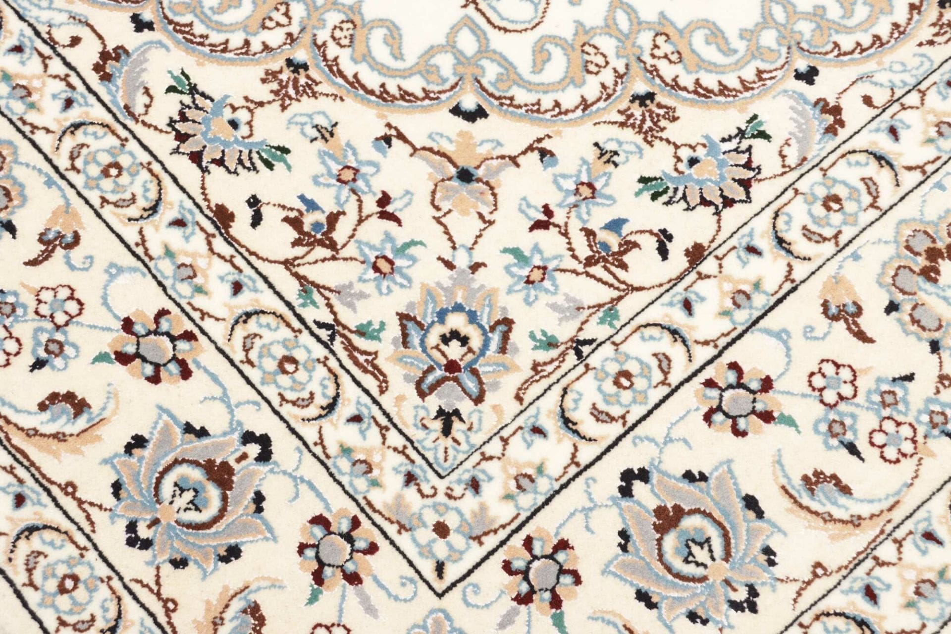 Wool Nain Persian Rug 171 × 272 cm, hand-knotted - Image 6