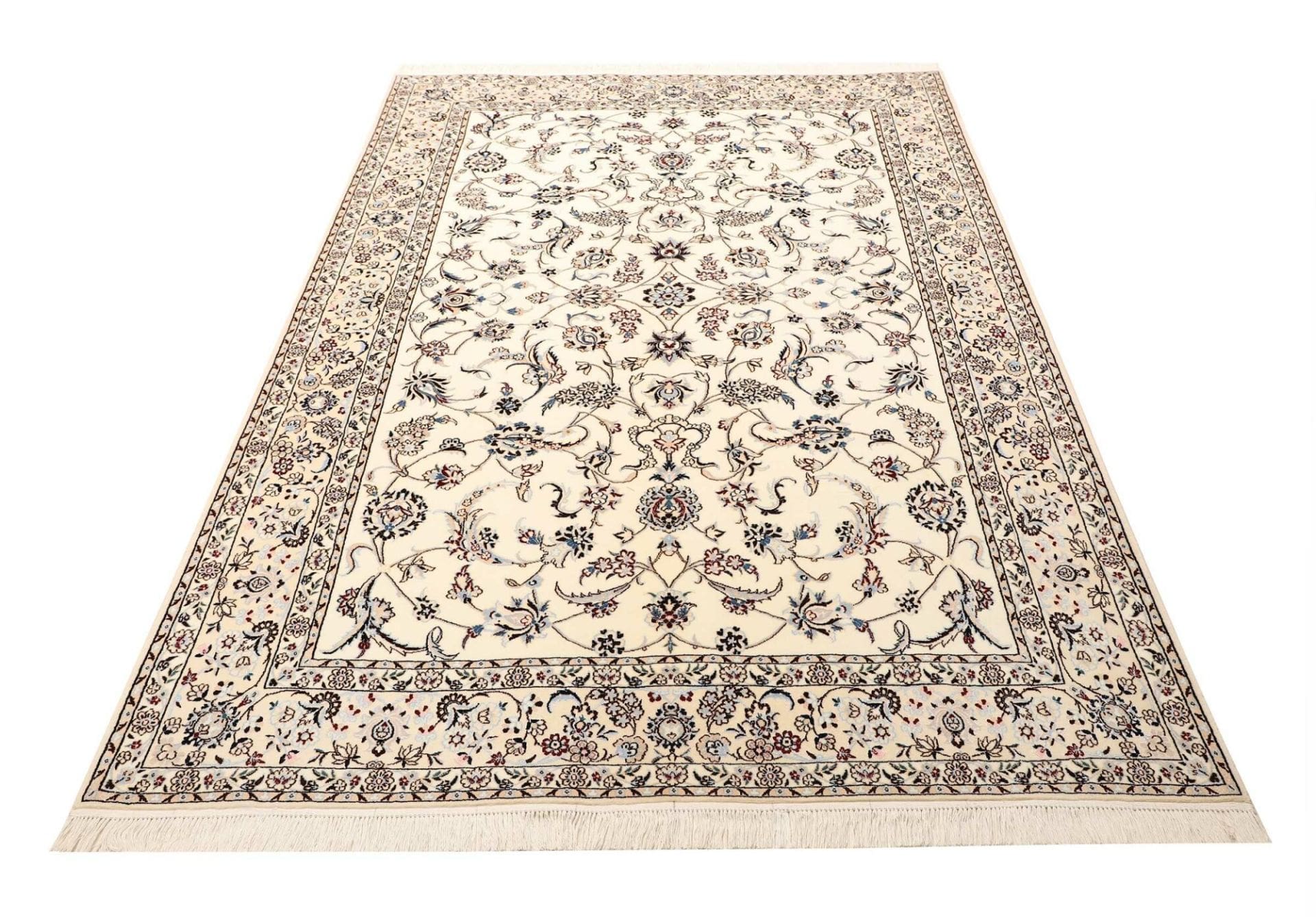 Nain Persian Rug 156 × 231 cm in Wool, hand-knotted - Image 4