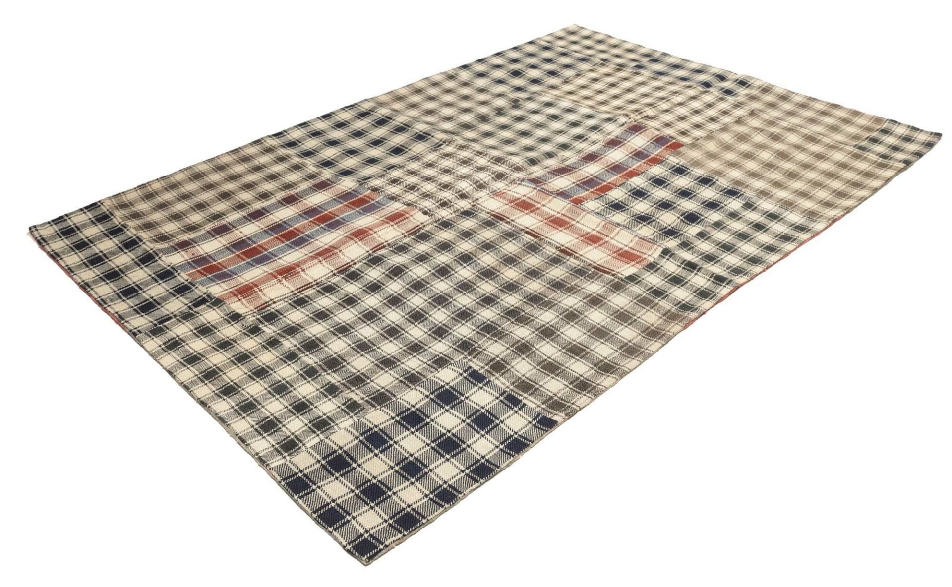 Alternative view of Wool Persian Rug 170 × 243 cm, hand-knotted