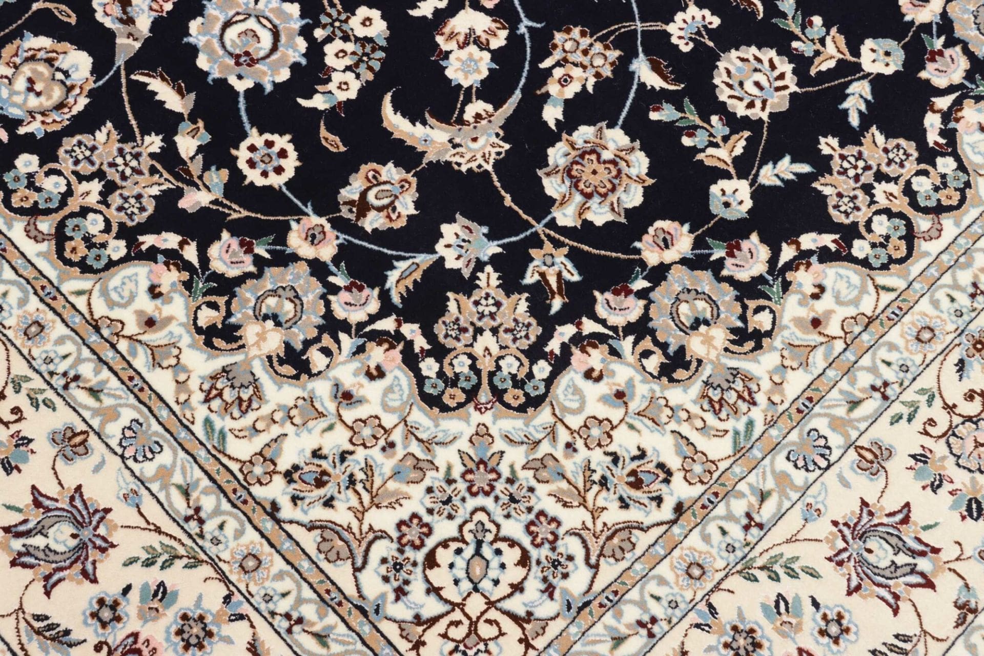 Hand-Knotted Nain Persian Rug, 151 × 223 cm, Wool - Image 6