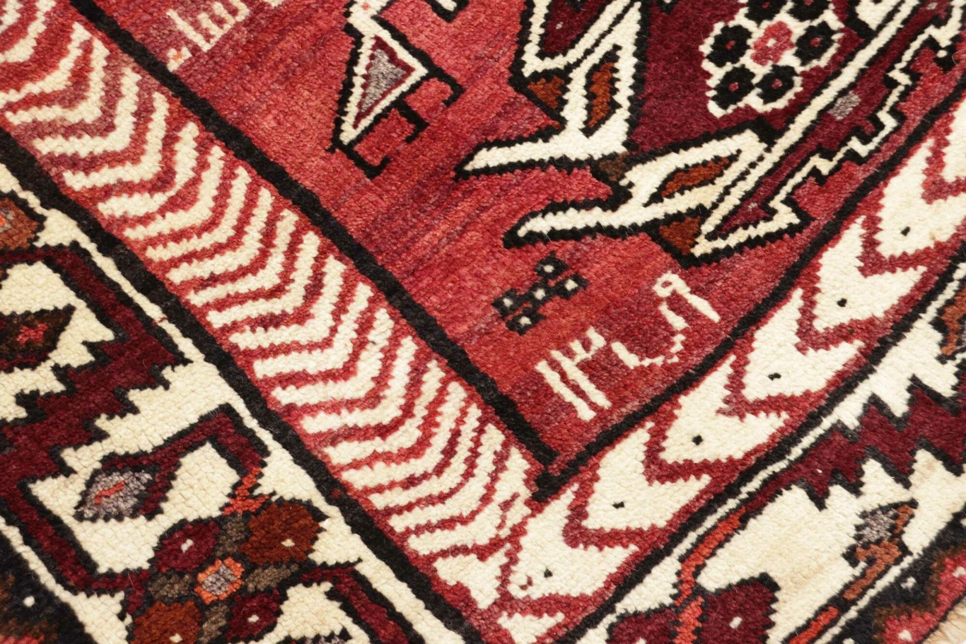 Wool Loribaft Persian Rug 163 × 230 cm, hand-knotted - Image 6