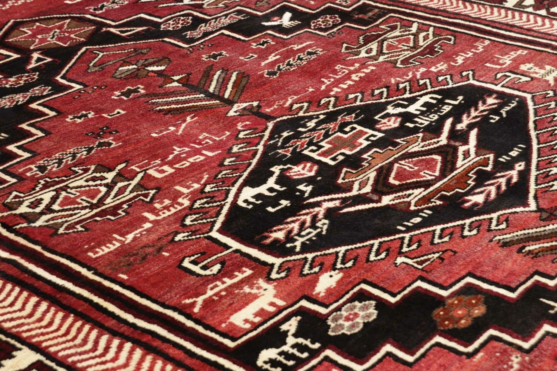 Wool Loribaft Persian Rug 163 × 230 cm, hand-knotted - Image 7