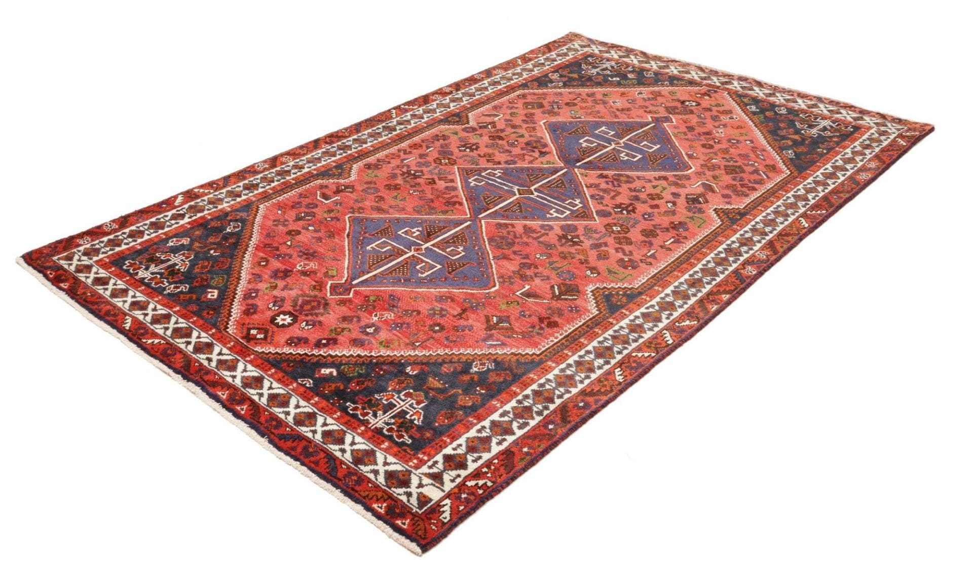 Alternative view of Shiraz Persian Rug 163 × 258 cm in Wool, hand-knotted