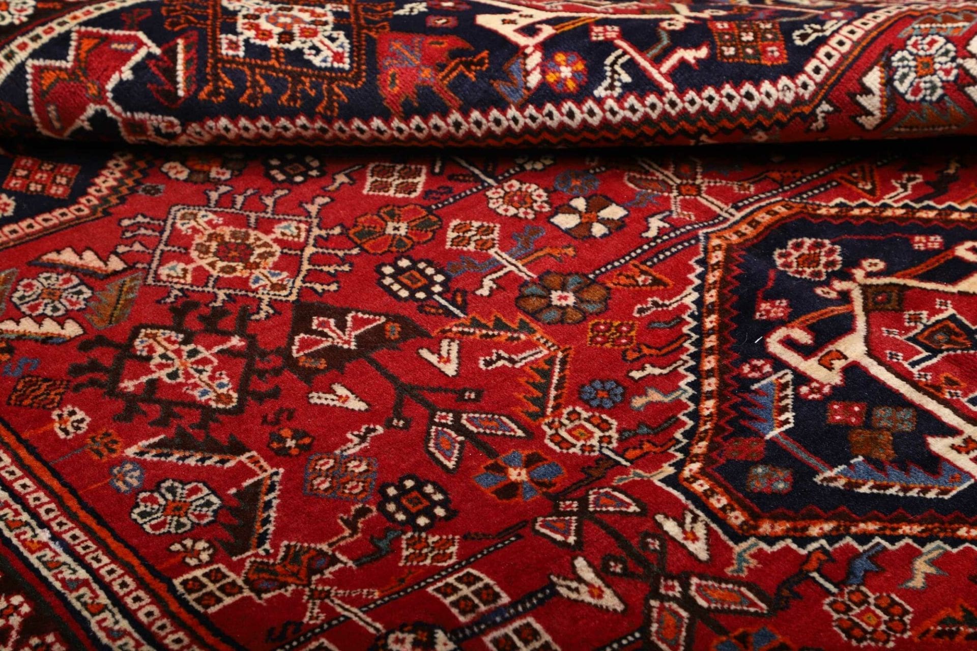 Hand-Knotted Shiraz Persian Rug, 163 × 252 cm, Wool - Image 10