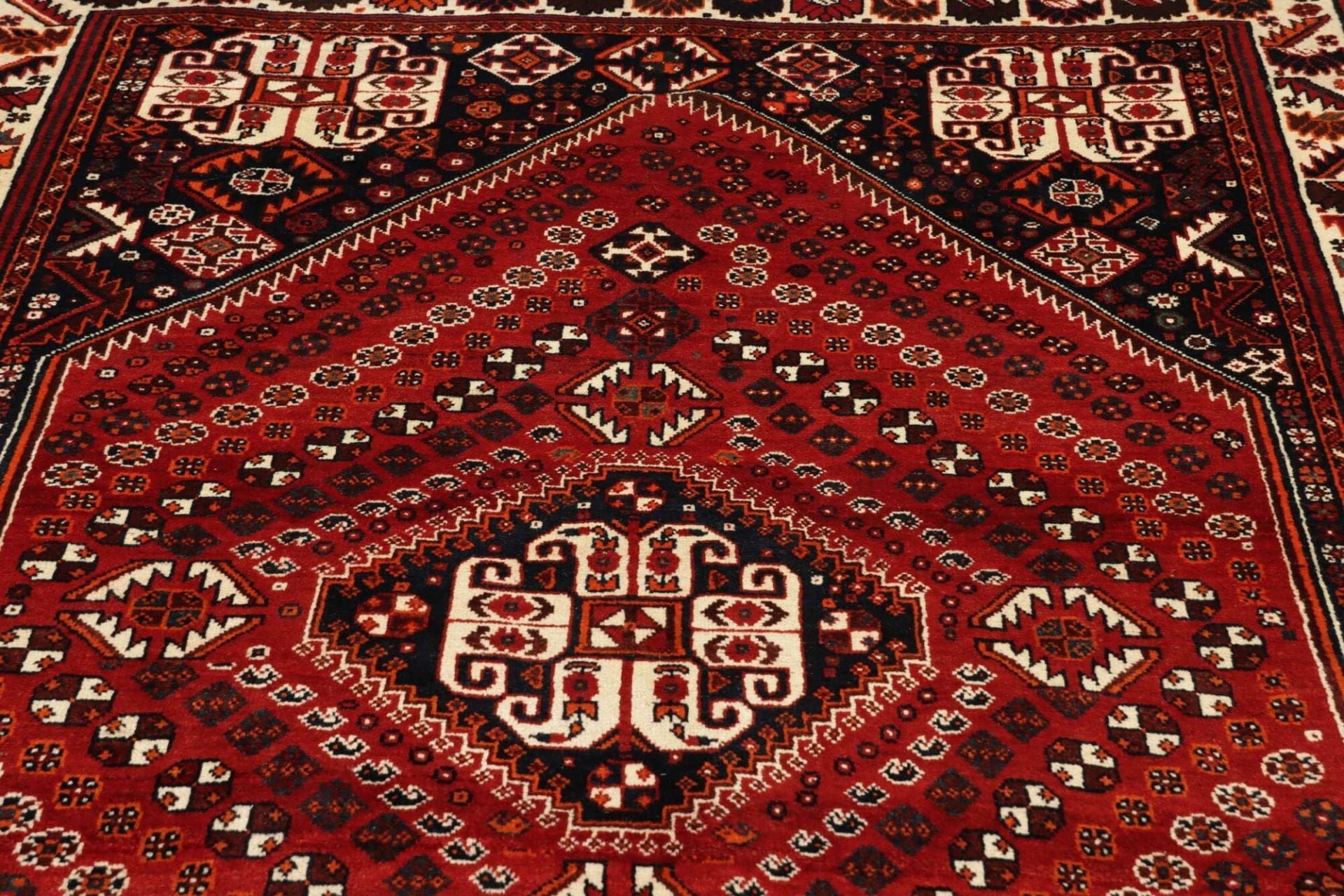 Shiraz Persian Rug 163 × 250 cm in Wool, hand-knotted - Image 8