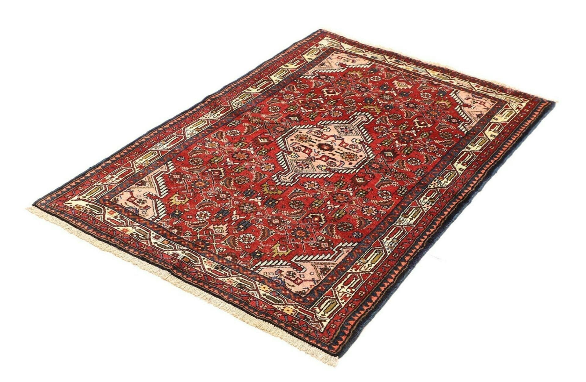 Alternative view of Hamadan Persian Rug 104 × 144 cm in Wool, hand-knotted