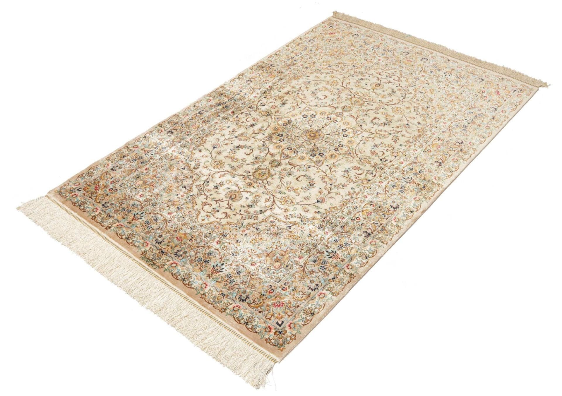 Alternative view of Qom Persian Rug 105 × 150 cm in Silk, hand-knotted