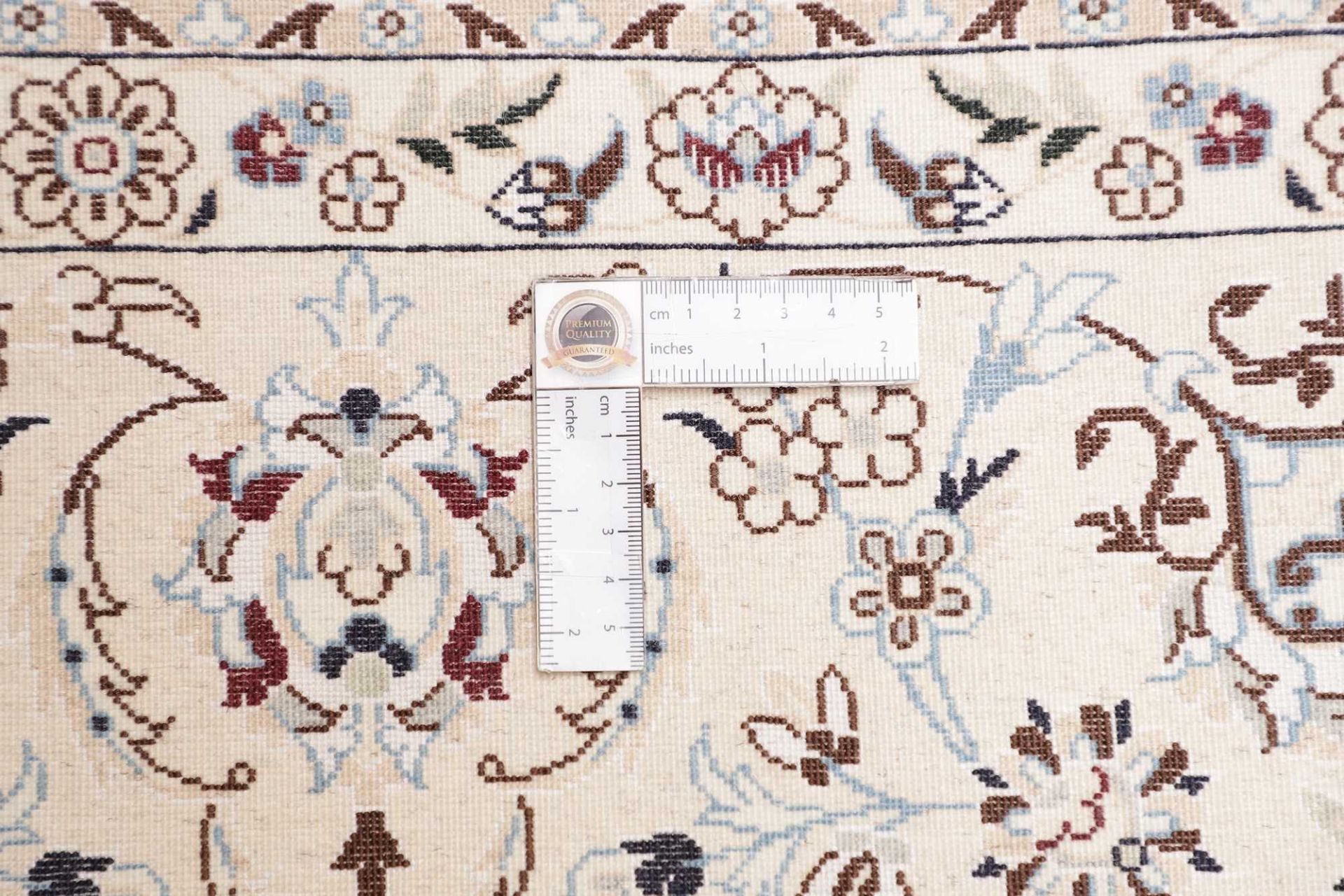 Hand-Knotted Nain Persian Rug, 163 × 240 cm, Wool - Image 12