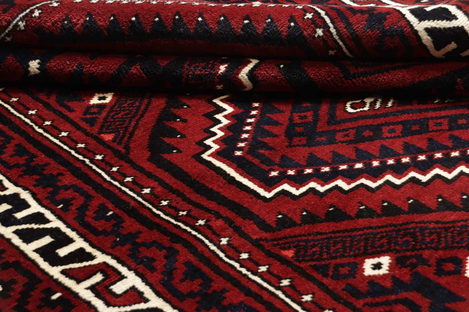 Hand-Knotted Loribaft Persian Rug, 175 × 262 cm, Wool - Image 11