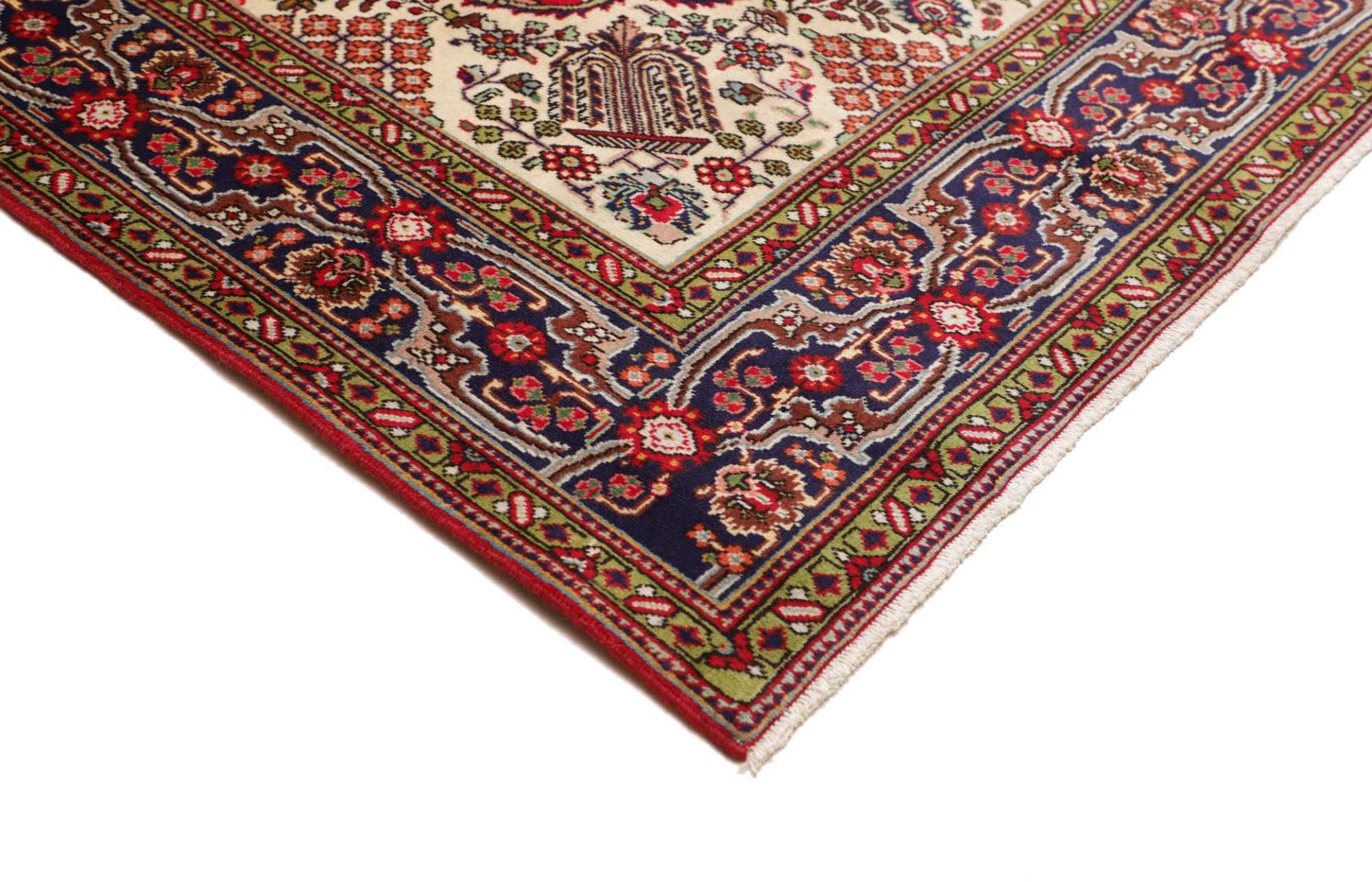 Tabriz Persian Rug 205 × 290 cm in Wool, hand-knotted - Image 5