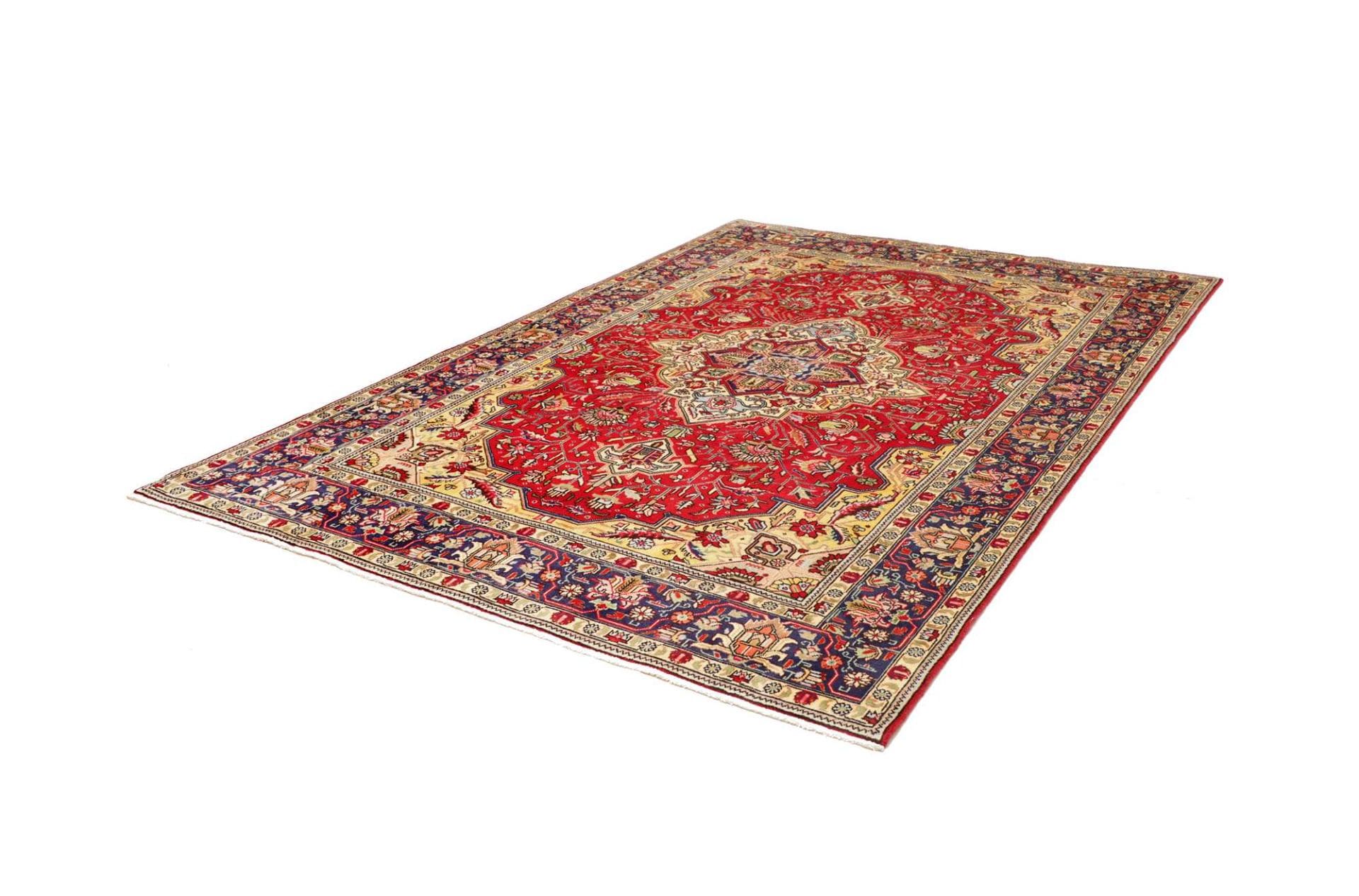 Alternative view of Tabriz Persian Rug 207 × 286 cm in Wool, hand-knotted