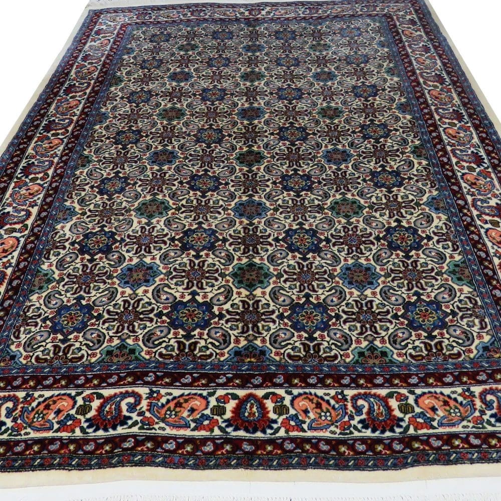 Alternative view of Wool Hamadan Persian Rug 150 × 220 cm, hand-knotted