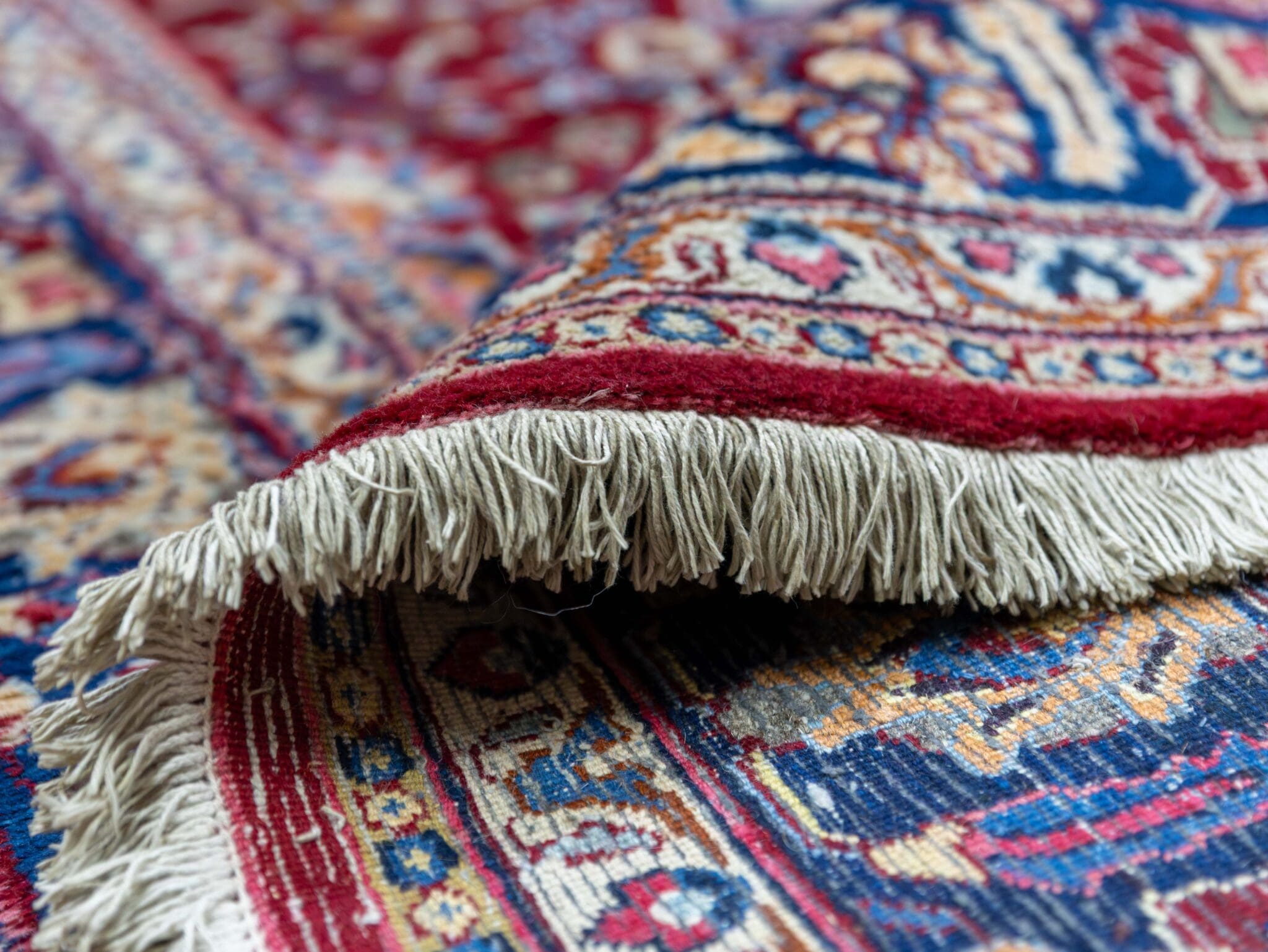 Mashhad Persian Rug 315 × 204 cm in Wool, hand-knotted - Image 6
