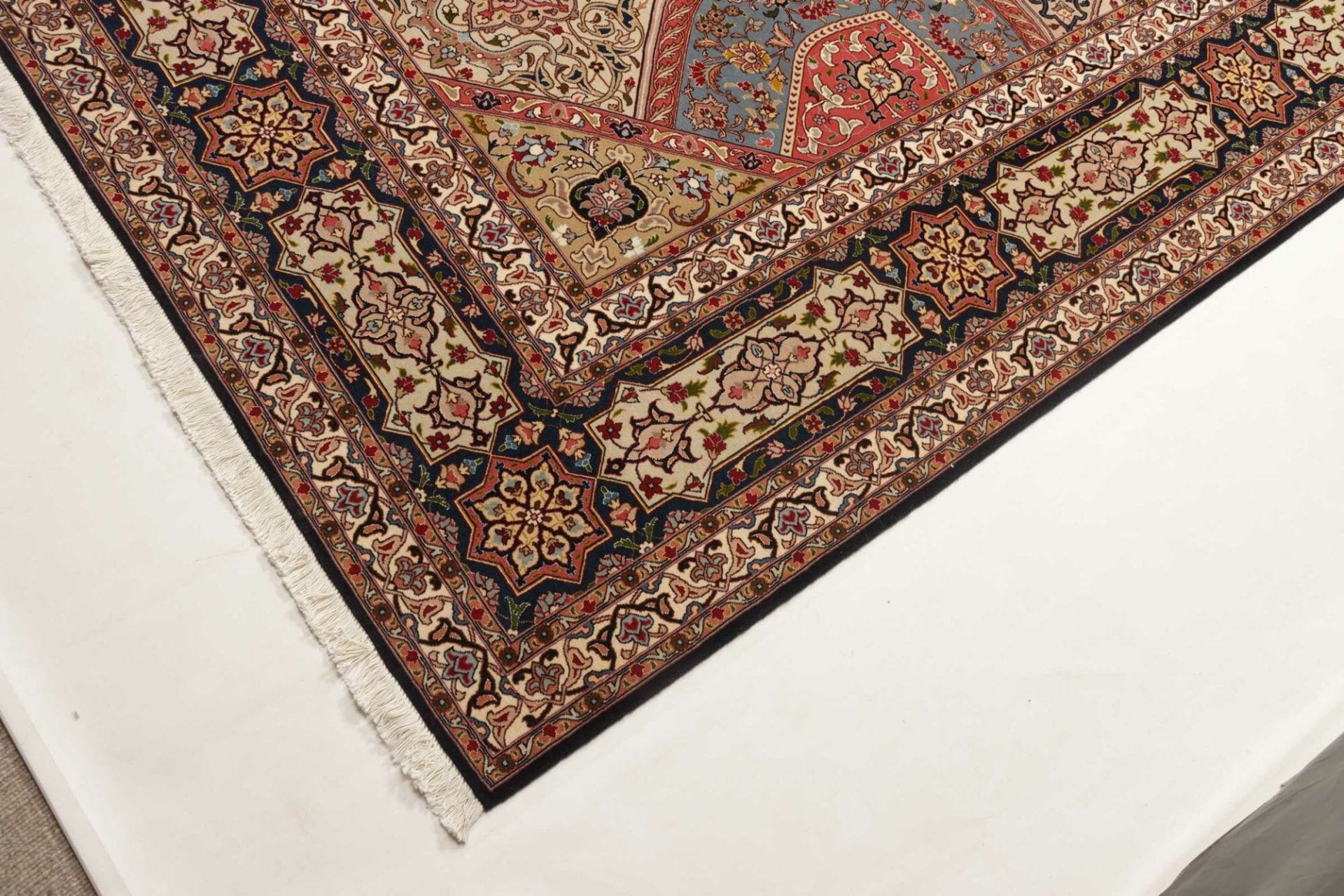 Hand-Knotted Tabriz Persian Rug, 303 × 396 cm, Wool - Image 7