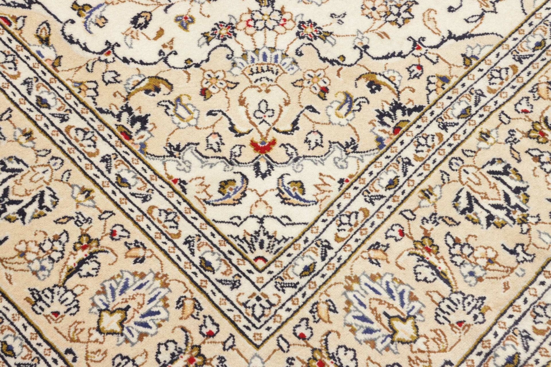 Hand-Knotted Kashan Persian Rug, 196 × 304 cm, Wool - Image 6