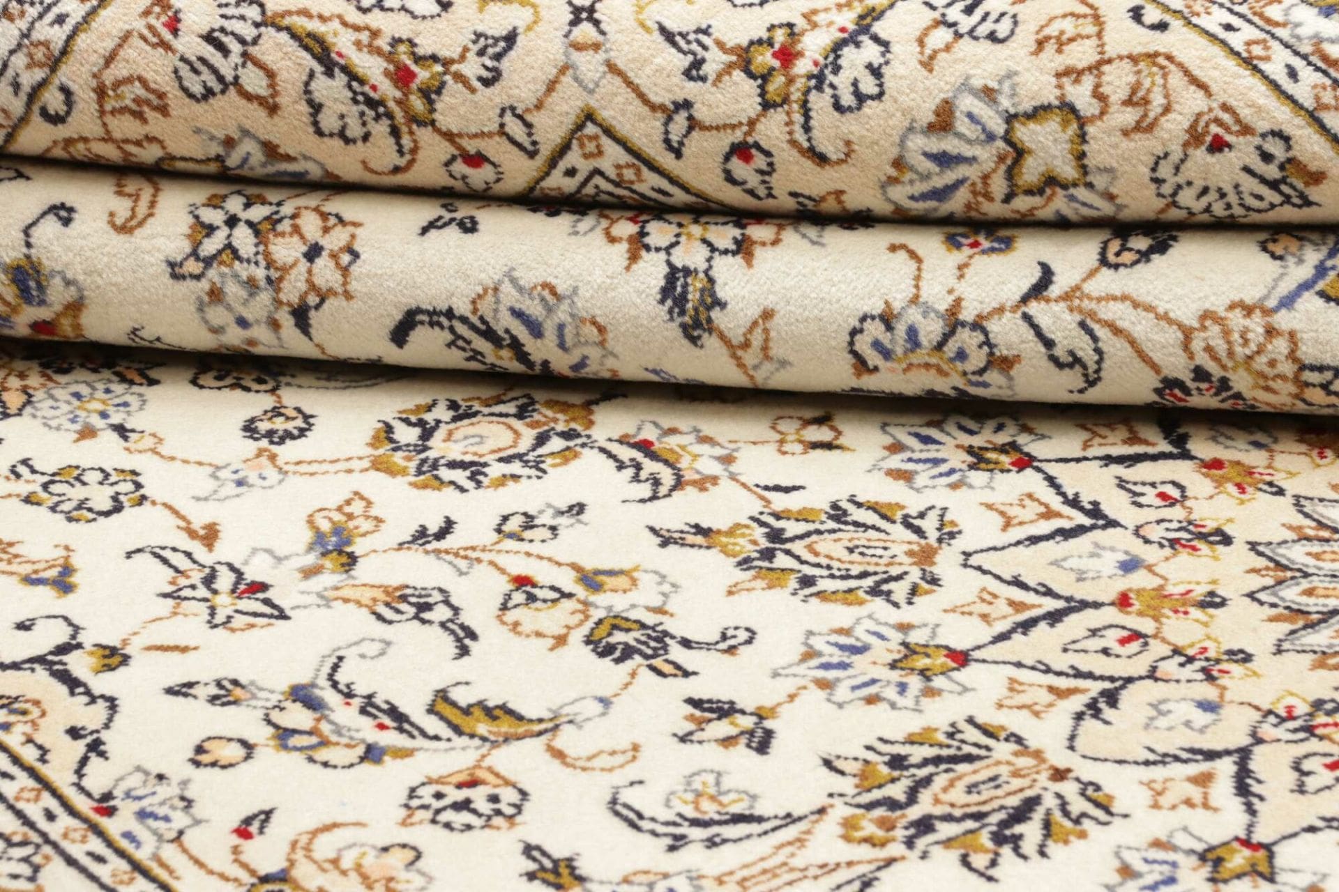Hand-Knotted Kashan Persian Rug, 196 × 304 cm, Wool - Image 10