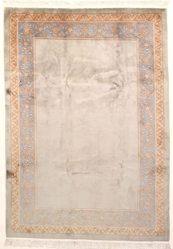 Wool Chinese Rug 357 × 251 cm, hand-knotted