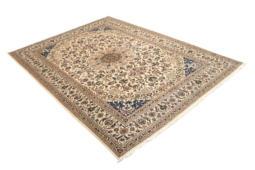 Alternative view of Nain Persian Rug 350 × 253 cm in Wool & Silk, hand-knotted