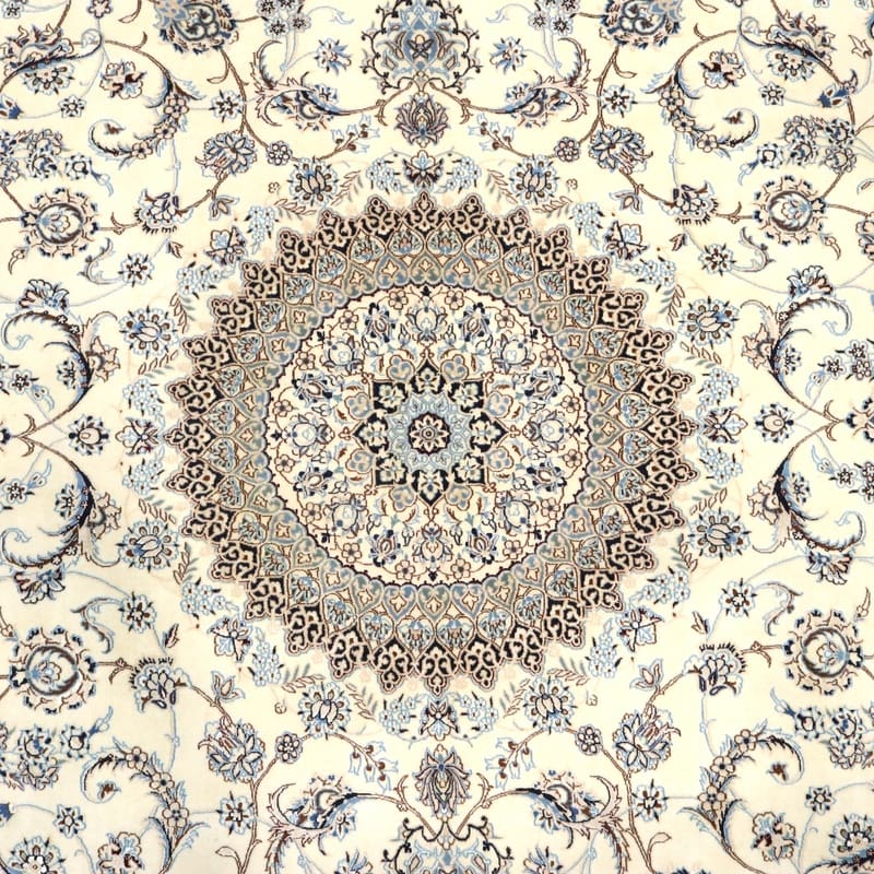 Hand-Knotted Nain Persian Rug, 365 × 247 cm, Wool & Silk - Image 3