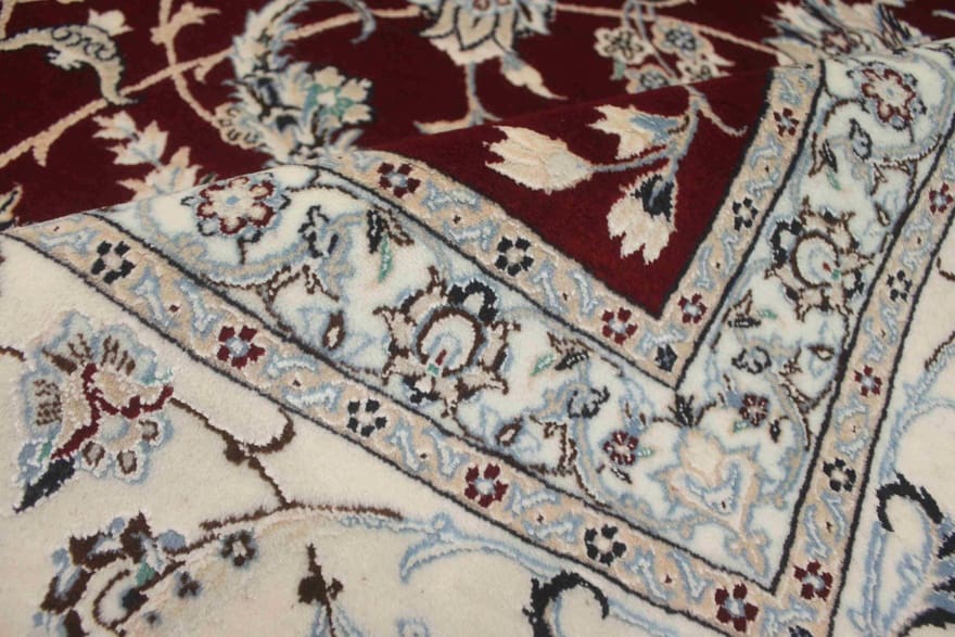 Wool & Silk Nain Persian Rug 357 × 258 cm, hand-knotted - Image 3