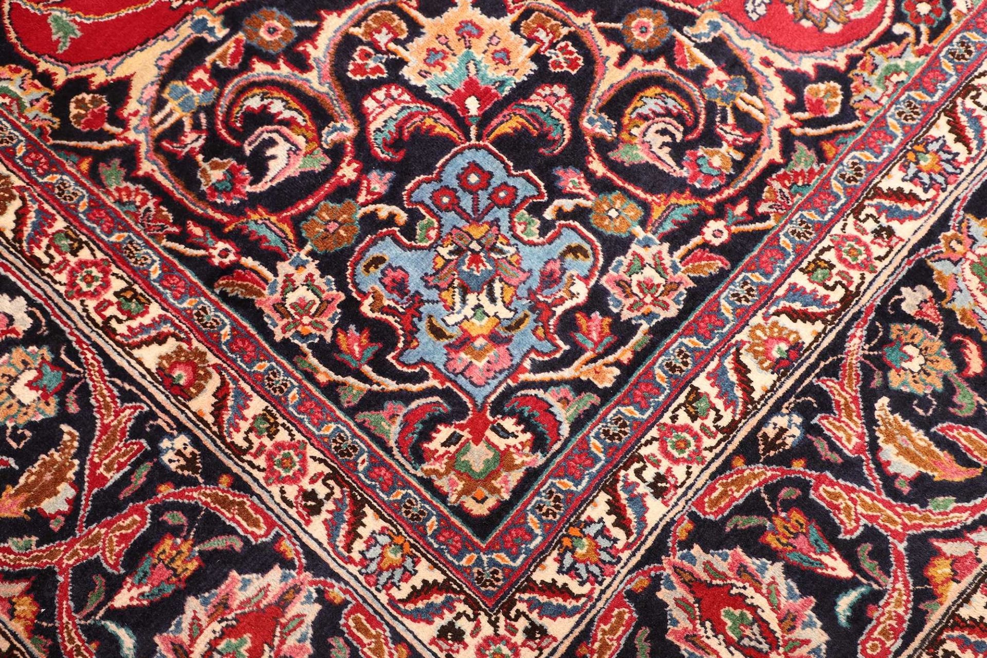 Mashhad Persian Rug 293 × 404 cm in Wool, hand-knotted - Image 6
