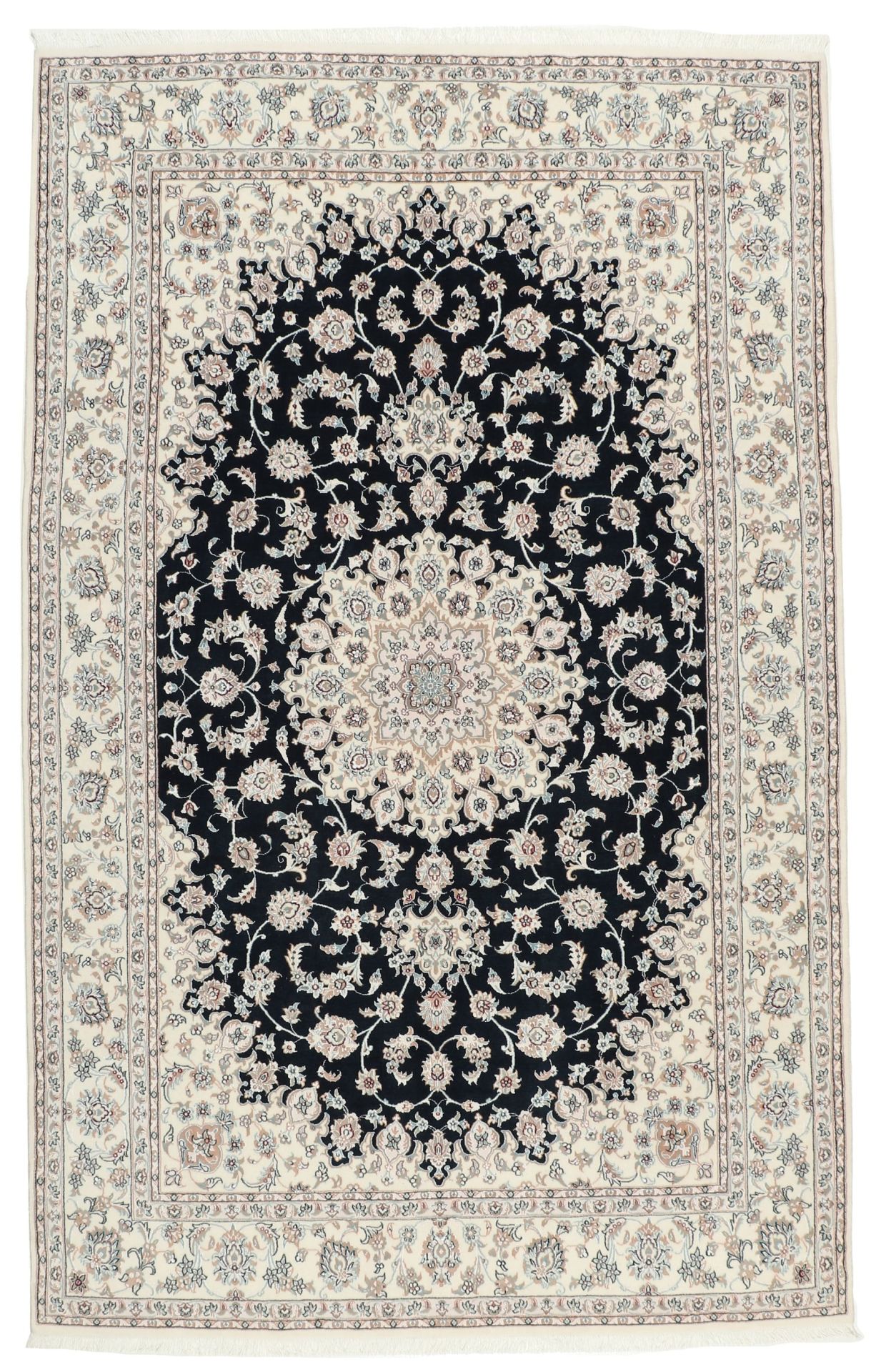 Wool & Silk Isfahan Persian Rug 200 × 315 cm, hand-knotted