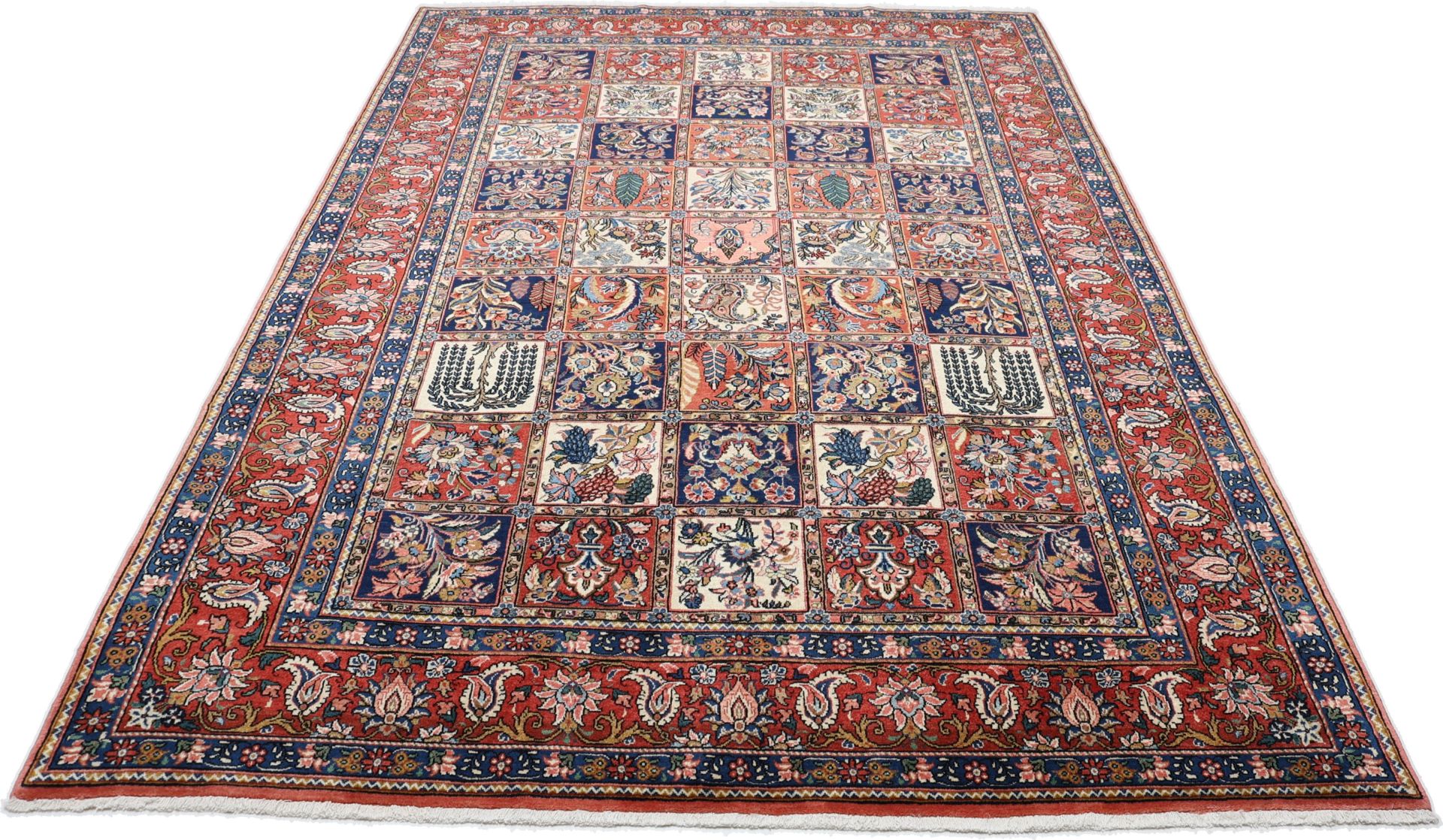 Alternative view of Bakhtiari Persian Rug 202 × 300 cm in Wool, hand-knotted