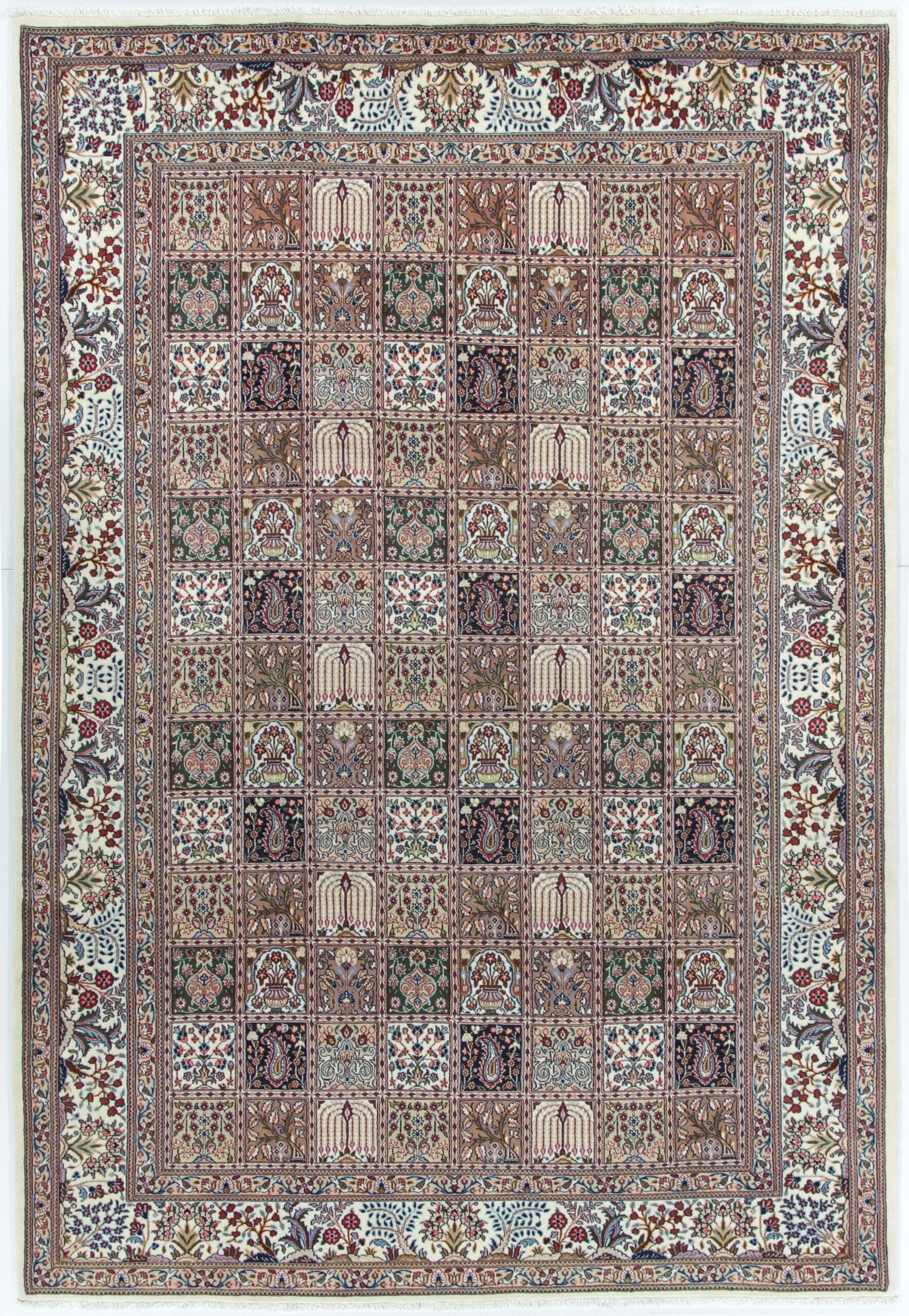 Moud Persian Rug 204 × 300 cm in Wool, hand-knotted