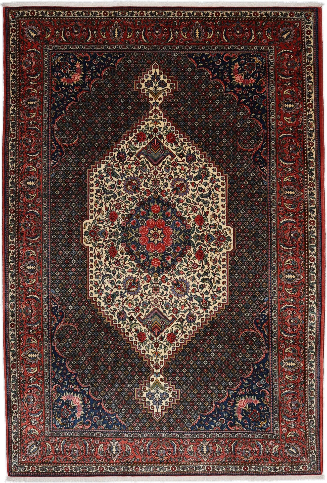 Bakhtiari Persian Rug 208 × 300 cm in Wool, hand-knotted