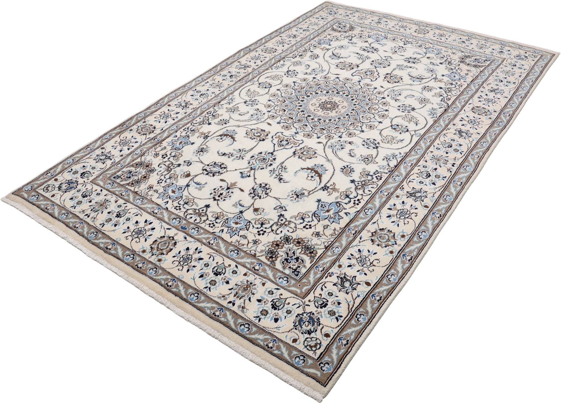 Hand-Knotted Nain Persian Rug, 193 × 300 cm, Wool - Image 3