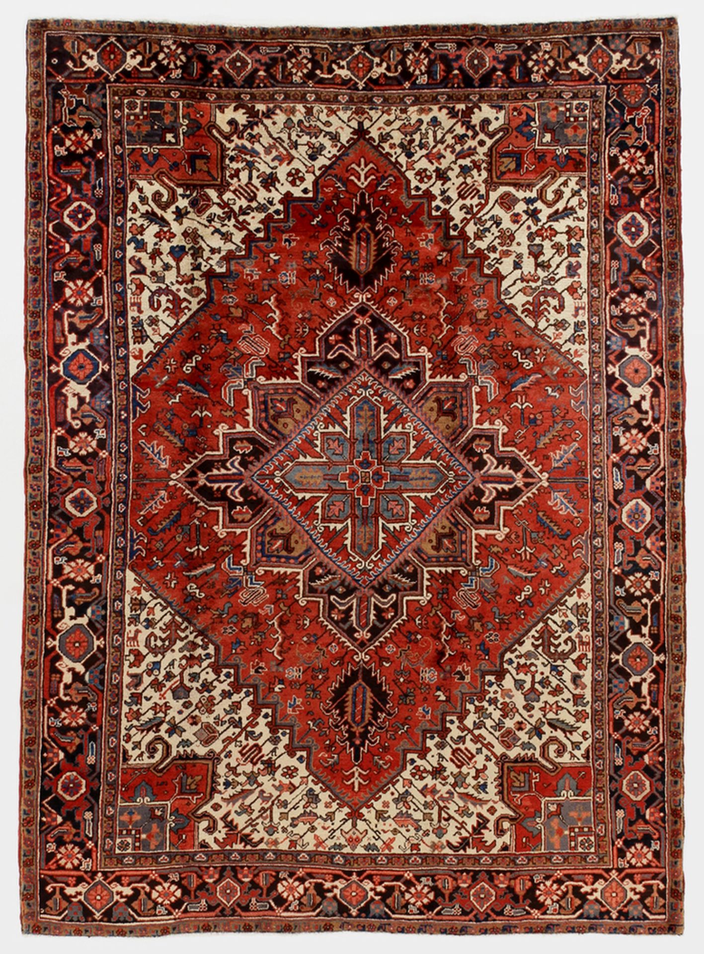 Hand-Knotted Heriz Persian Rug, 210 × 300 cm, Wool