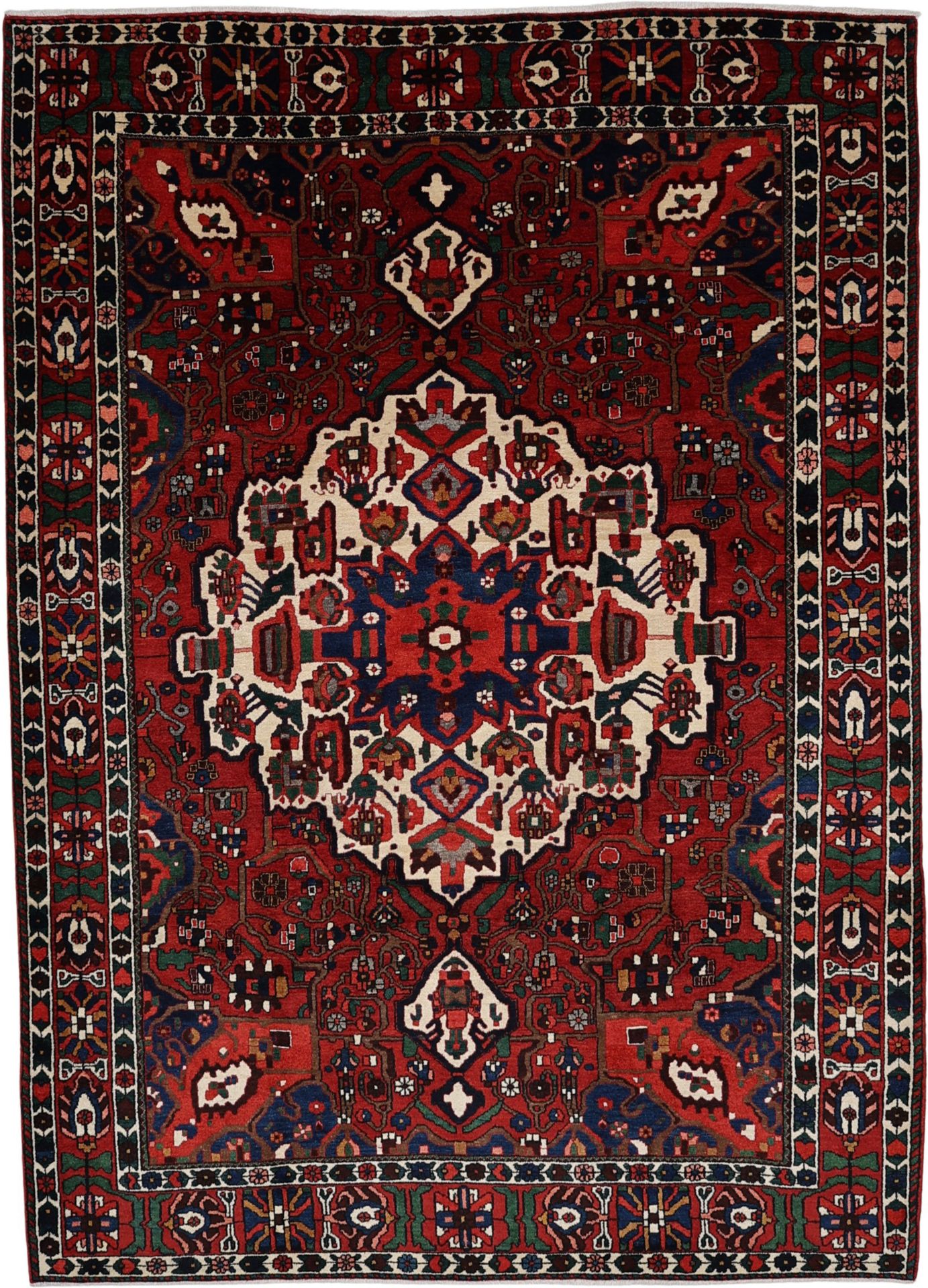 Wool Bakhtiari Persian Rug 224 × 310 cm, hand-knotted